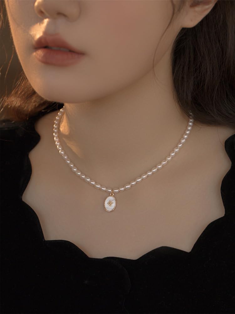 Marsgoo Natural Freshwater Pearl Choker Necklace for Women, 14K Gold Plated Pearl Necklaces Fashion Handmade Jewelry Gift (Ellipse)