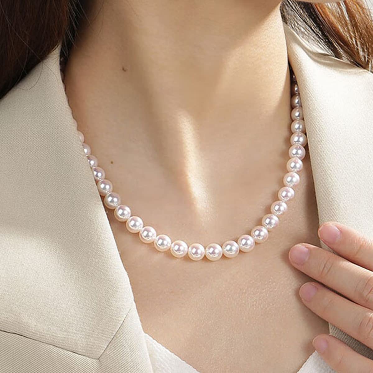 Sereney Pearl Necklaces for Women, 8mm Dainty Pearl Choker Necklaces as Handmade Prom Necklace for Wedding, 16'' to 19.5'' Adjustable Bridal Jewelry for Her Daughter as Round White Wedding Necklaces