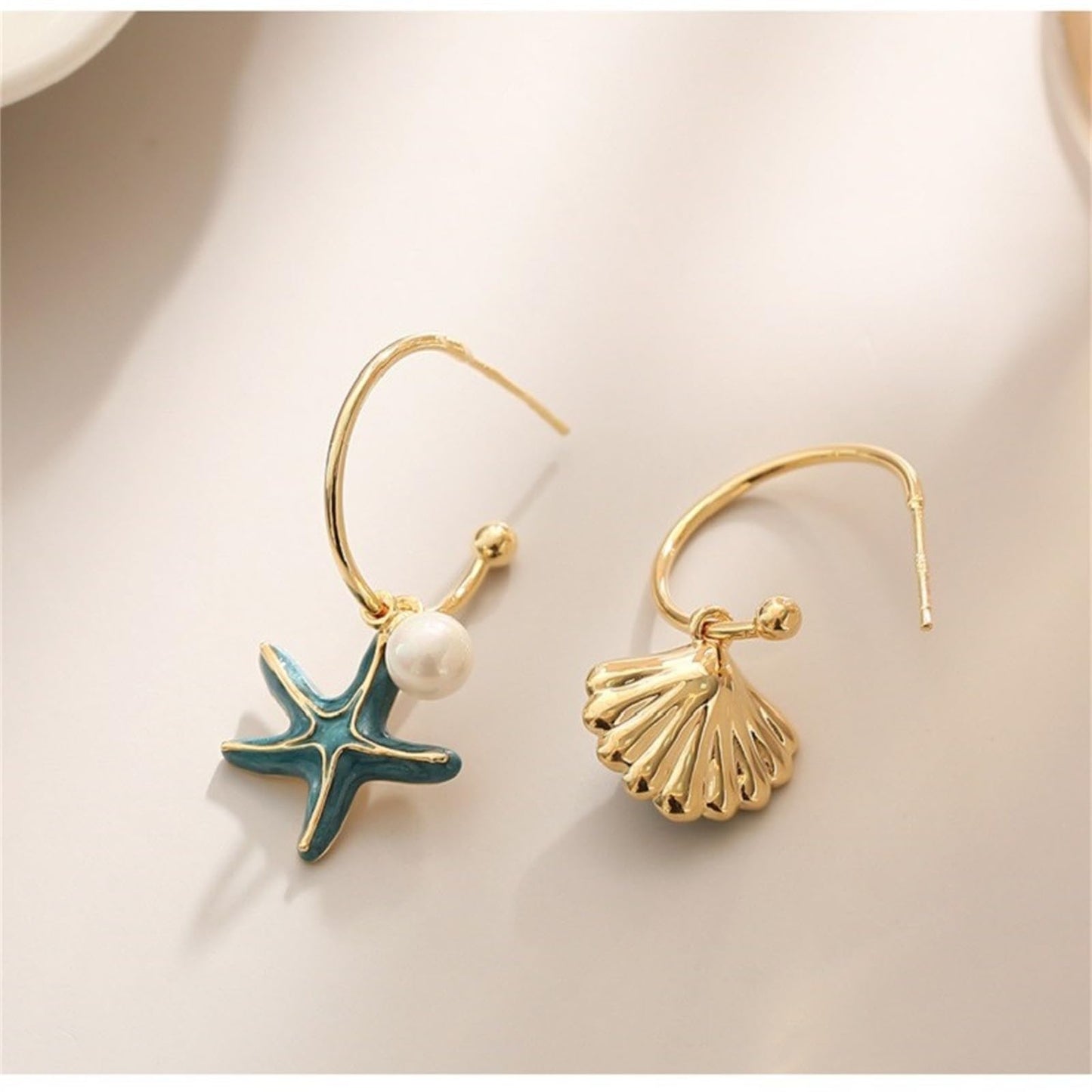 Asymmetric Starfish Seashell Earrings Gold Plated Boho Handmade Charm Cowrie Sea Shell Conch Star Ocean Animals Long Dangle Drop Earrings for Women Hawaii Summer Beach Party Holiday Jewelry Gifts (Blue)