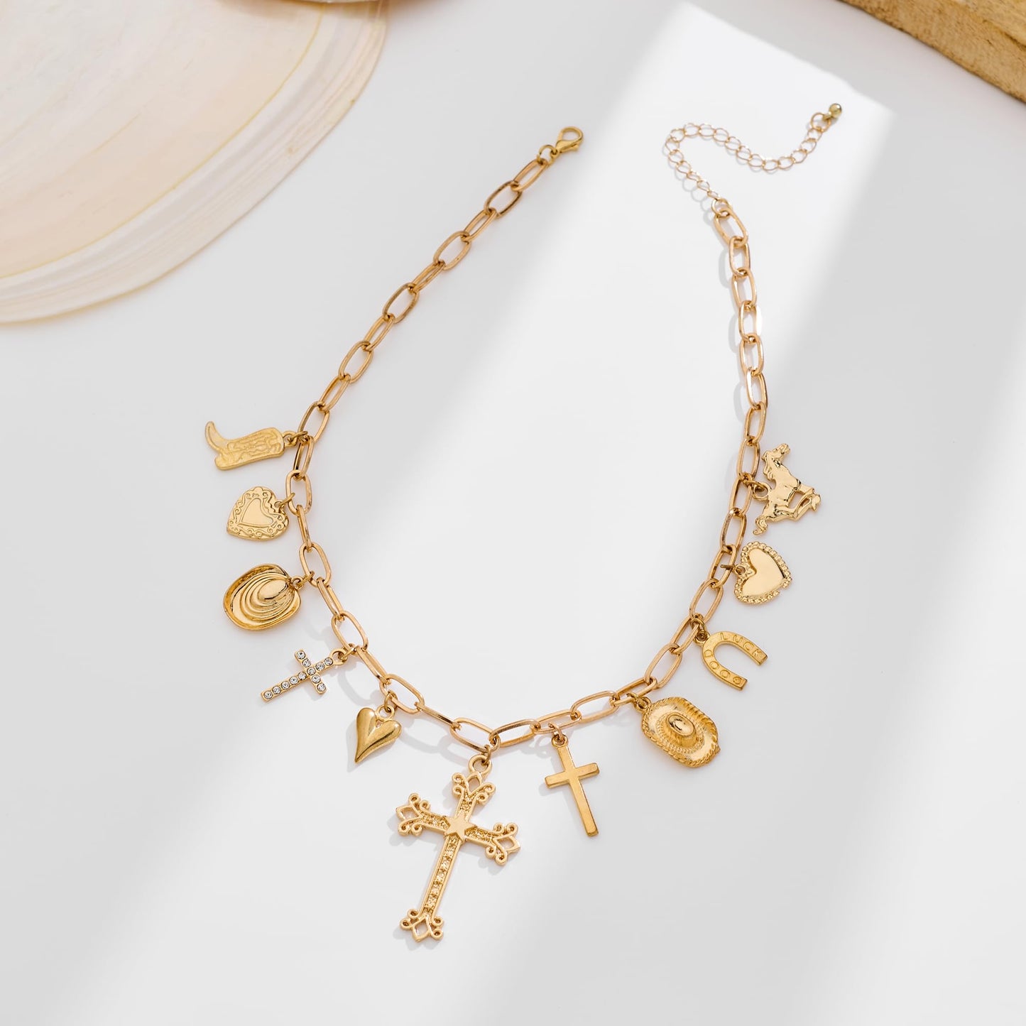 YUJIE Western Cowgirl Charm Necklace for Women Gold Plated Chunky Chain Cowboy Boot Cross Pendant Necklaces for Country Fashion Western Lovers