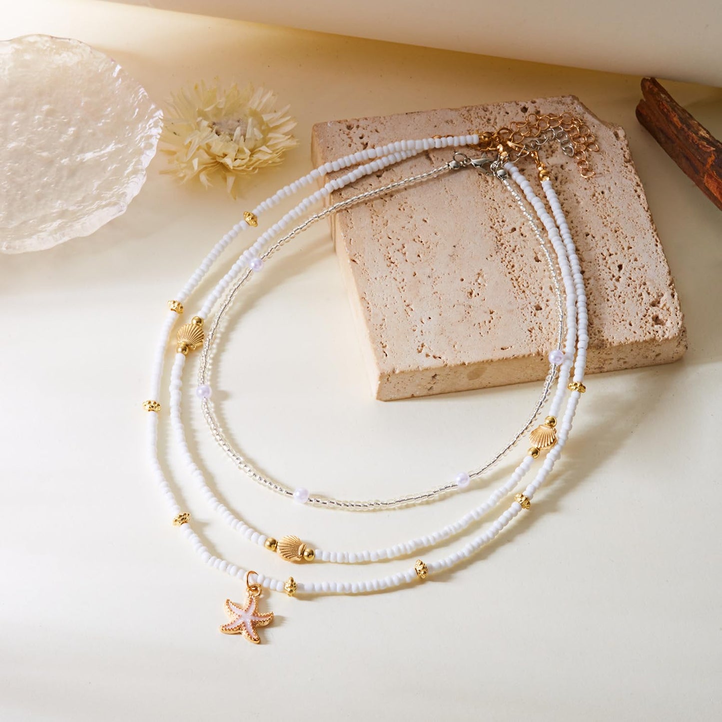 Seashell Necklace Beach Jewelry for Women Starfish Fish Necklace Boho Pearl Choker Sea Shell Necklaces for Women Beach Necklaces Summer Vacation Jewelry (Style5)