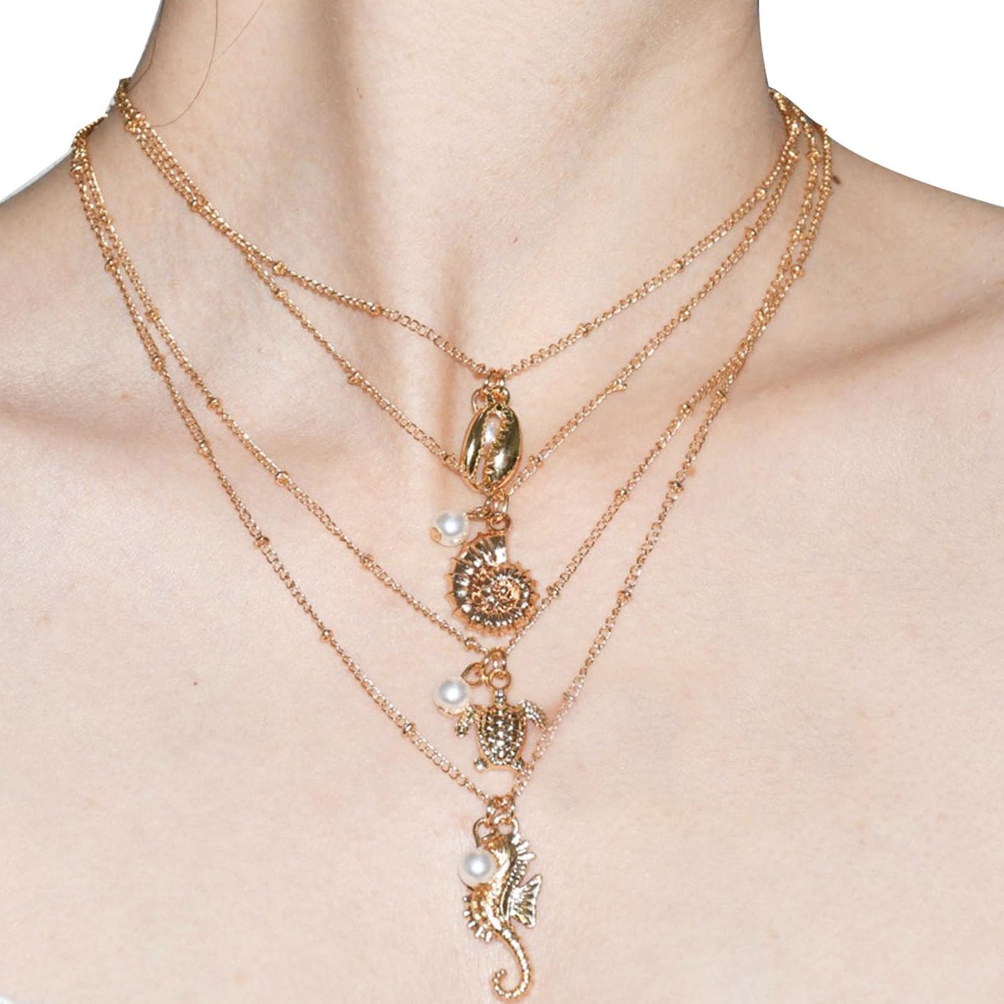 Snogisa Seashell Necklace for Women Adjustable seaside vacation necklace Summer Beach Necklace,Beach Vacation Essentials Halloween Costumes Ocean Jewelry Accessories for Women,Boho Hippie, Christmas Gift for Women (Little seahorse)