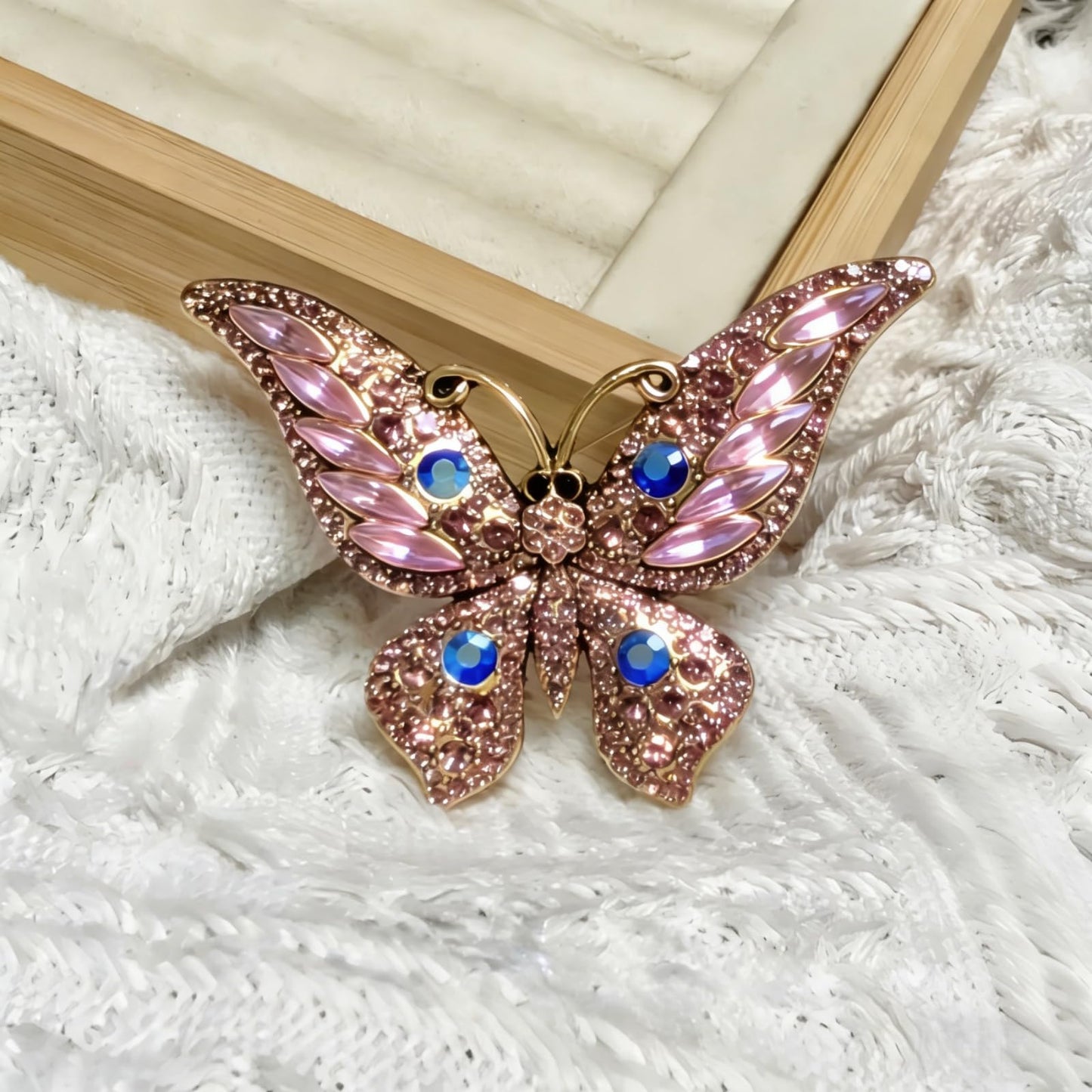4Pcs Colorful Butterfly Brooch Pins for women, Fashion Women's enamel Crystal Rhinestone Butterfly Brooches Pin set for Clothes Dresses (1)
