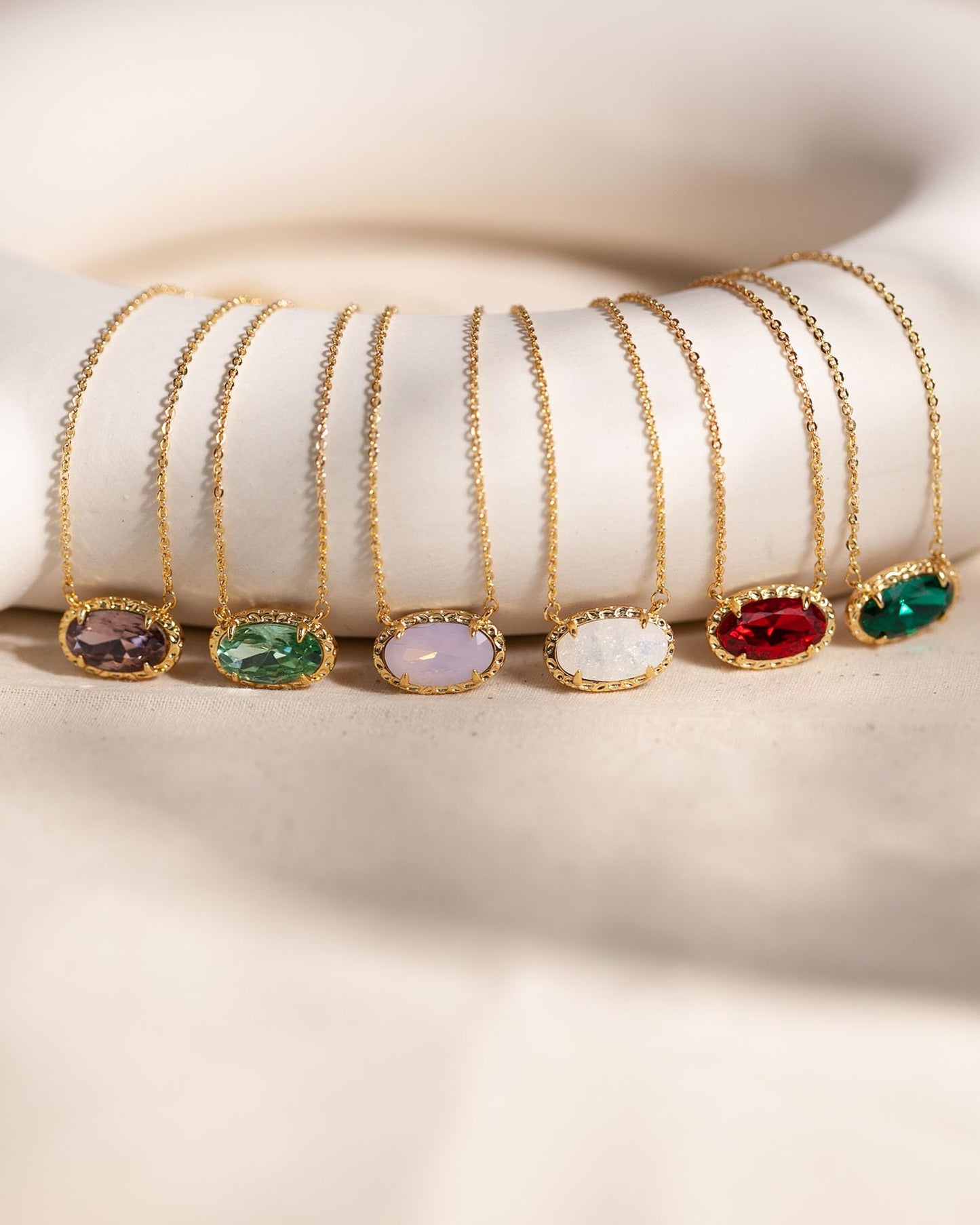 TLY Gold Necklace for Women 14k Gold Plated Dainty Gemstone Pendant Necklace Red Rose Quartz Black Emerald Green Blue Prom Choker Necklace Birthday Wedding Bridesmaid Necklace Mothers Day Jewelry gifts
