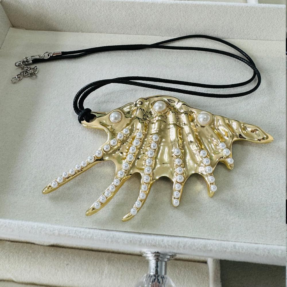 Large 14K Gold Plated Chunky Sea Shell Necklace for Women Leather Cord Gold Tone Pearl Conch Statement Ocean Theme Boho Beach Statement Trendy Jewelry(Gold)