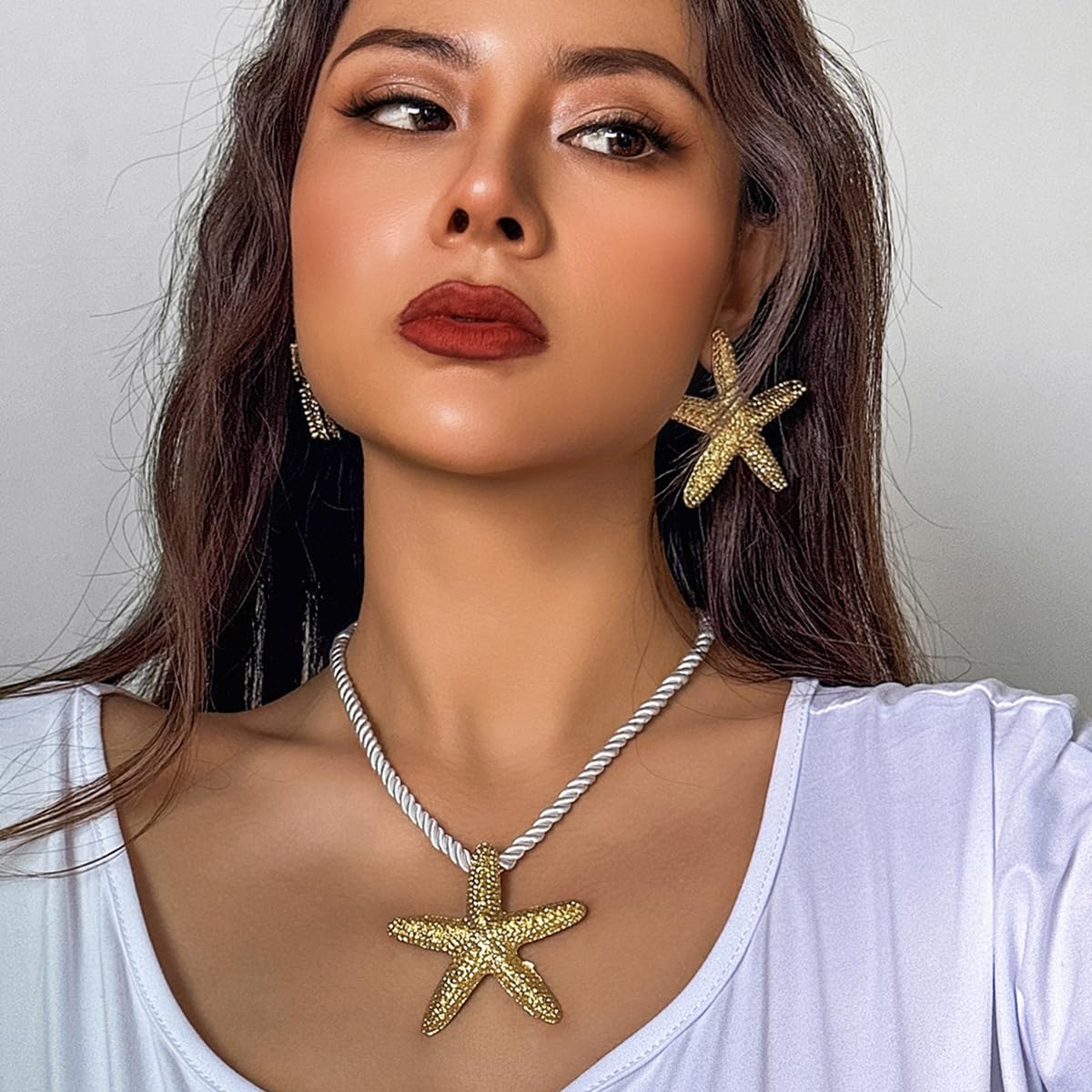 Layered Starfish Necklace Beach Jewelry for Women Seashell Cowrie Puka Shell Necklaces for Women Beach Necklace Turtle Beaded Choker Necklaces Ocean Jewelry (4 - G Set)