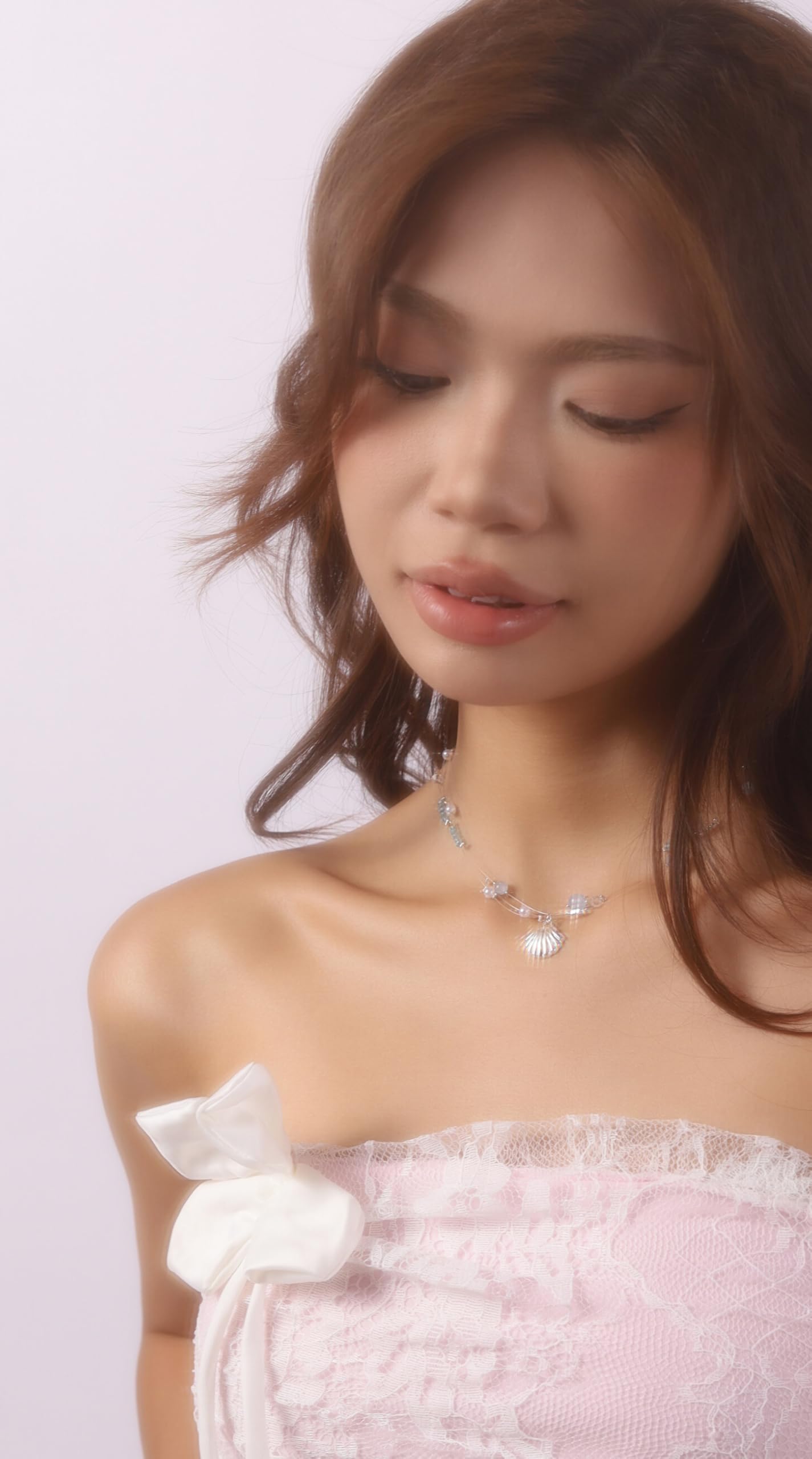 OJERRY Summer Cutecore Mermaidcore Ocean Hologram Seashell Necklace Sea Shell Cool Necklaces Jewelry Accessories Essentials for Women Coconut Beach Aesthetic Outfit Inspo