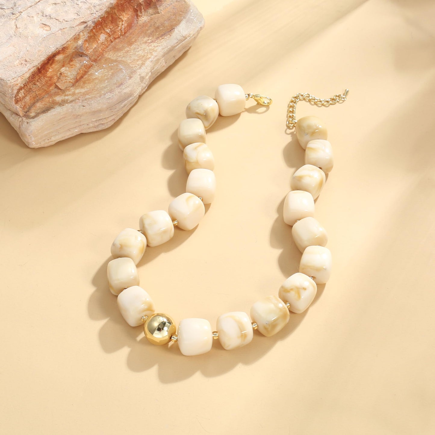 BREPINE Off-White Chunky Necklaces for Women Multicolored Large Square Resin Beads Necklace Trendy Bold Statement Beaded Summer Candy jelly Vacation Choker