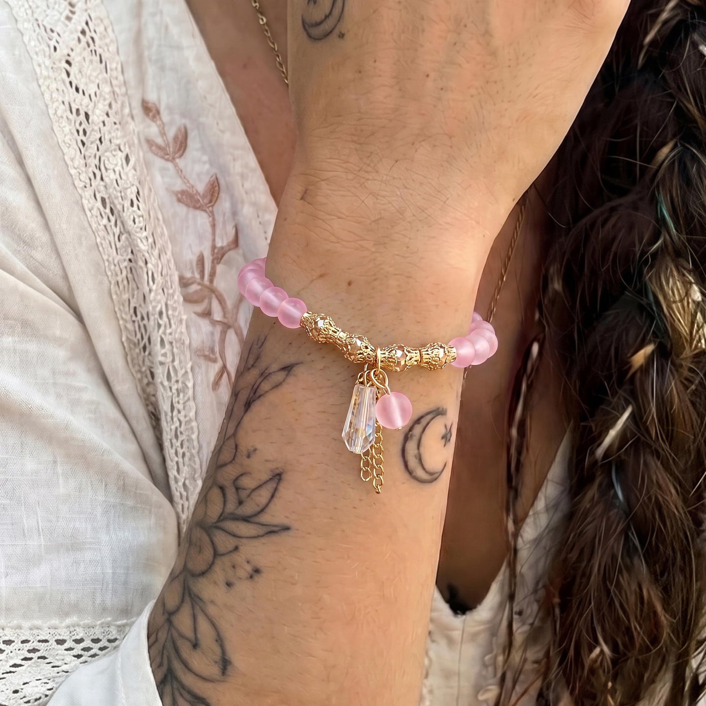 Tungary 4Pcs Beaded Bracelets for Women Bohemian Bracelet Stacks Handmade Natural Stone Stretch Bracelets Multi-Color Daily Wear Accessories Summer Beach Boho Jewelry Gift Pink Bracelet Set