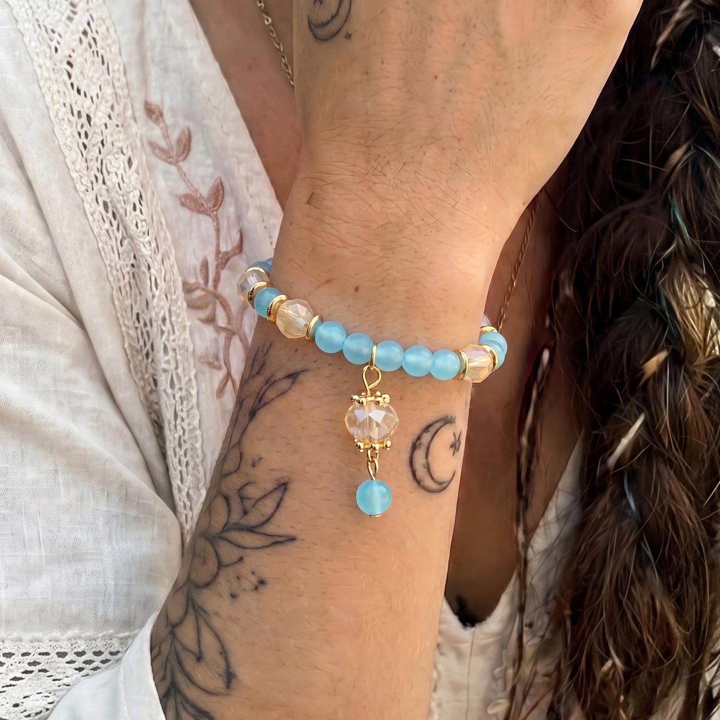 Tungary 4Pcs Beaded Bracelets for Women Bohemian Bracelet Stacks Handmade Natural Stone Stretch Bracelets Multi-Color Daily Wear Accessories Summer Beach Boho Jewelry Gift Light-blue Bracelet Set