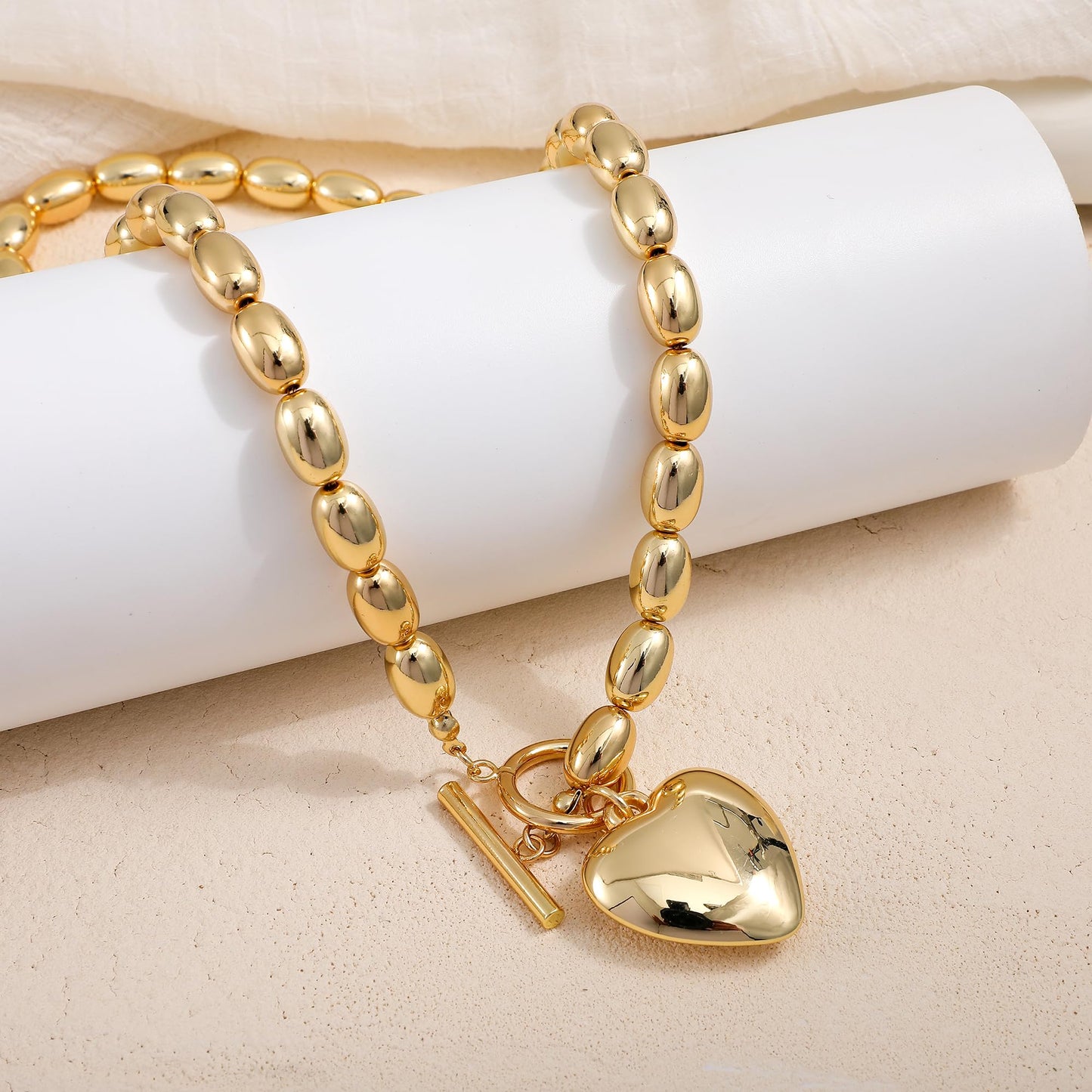 Sajidos Gold Plated Plastic Beaded Necklaces for Women 14K Gold Plated Bead Chunky Heart Charm Pendant Necklace Handmade Trend Fashion Jewelry Gifts
