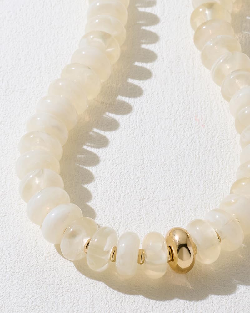 FAUTHENTICUTE Swirled White Beaded Necklace for Women Off White Resin Rondelle Bead Choker Necklaces Short Collar Statement Necklace Boho Beach Jewelry Gifts