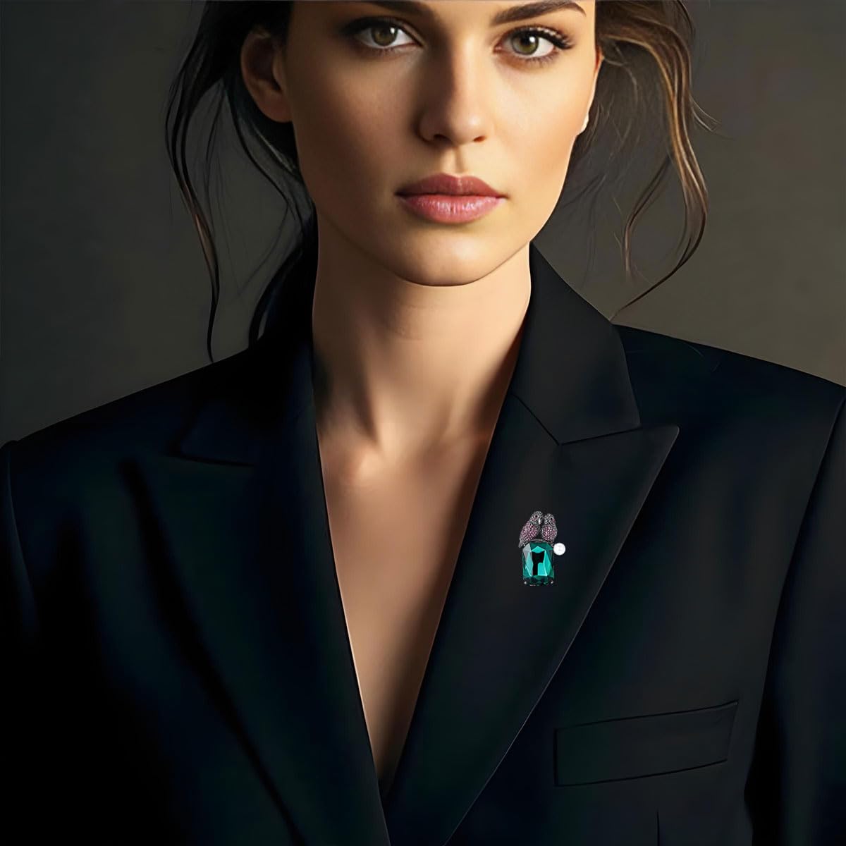 Parrot Brooch for Women Green Rhinestone Parrot Pin Animal Brooch