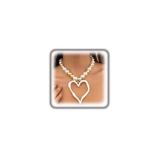 Y2k Large Heart Necklaces for Women Chunky Love Pearl Ball Beads Choker Necklaces Exaggerated Big Hollow Heart Pendant Necklace Statement Jewelry Gifts (Gold1)