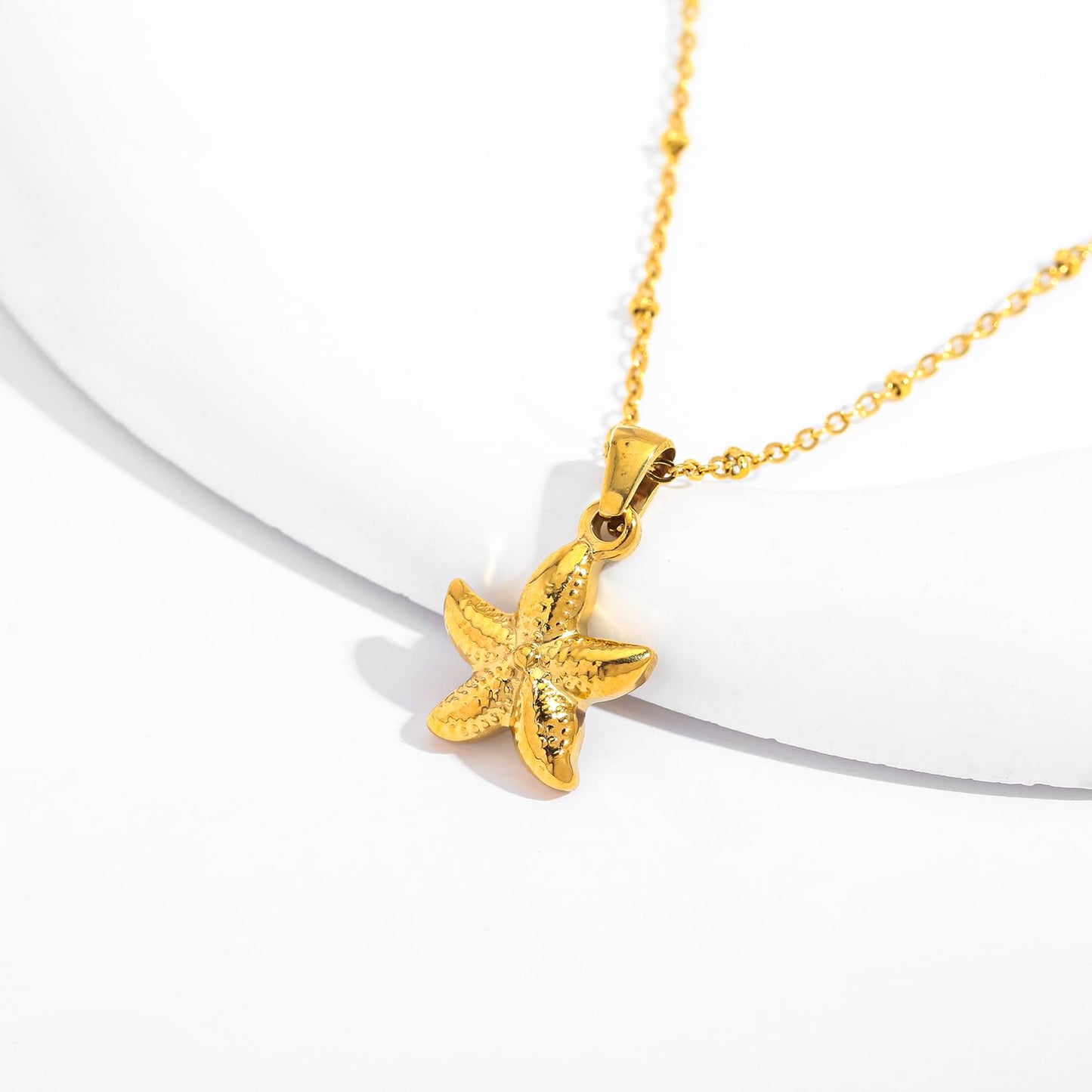 INNERDIVA Gold Starfish Necklace for Women Boho Necklaces Summer Beach Necklace Jewelry Present