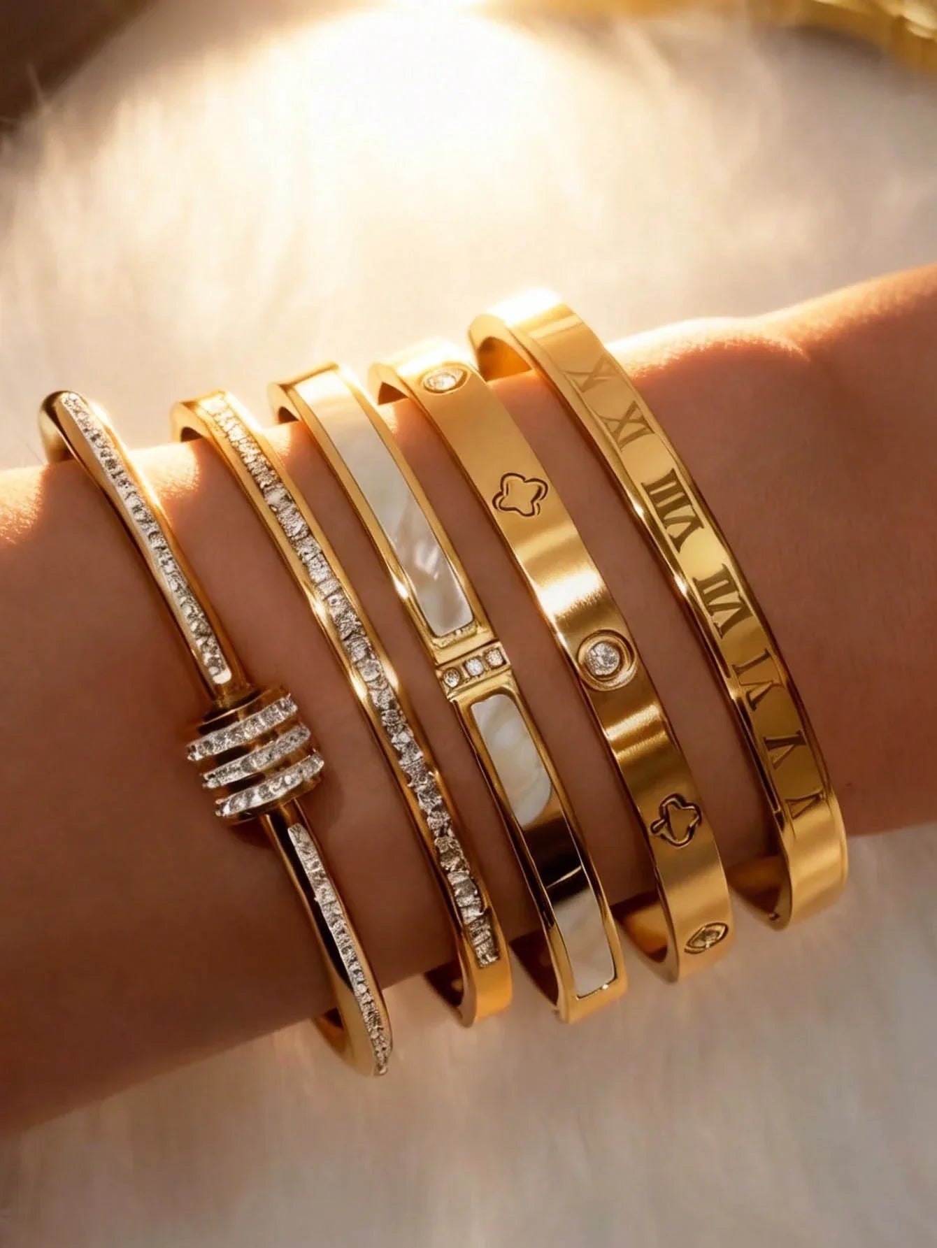 5PCS Sparkling Star Bangle Set