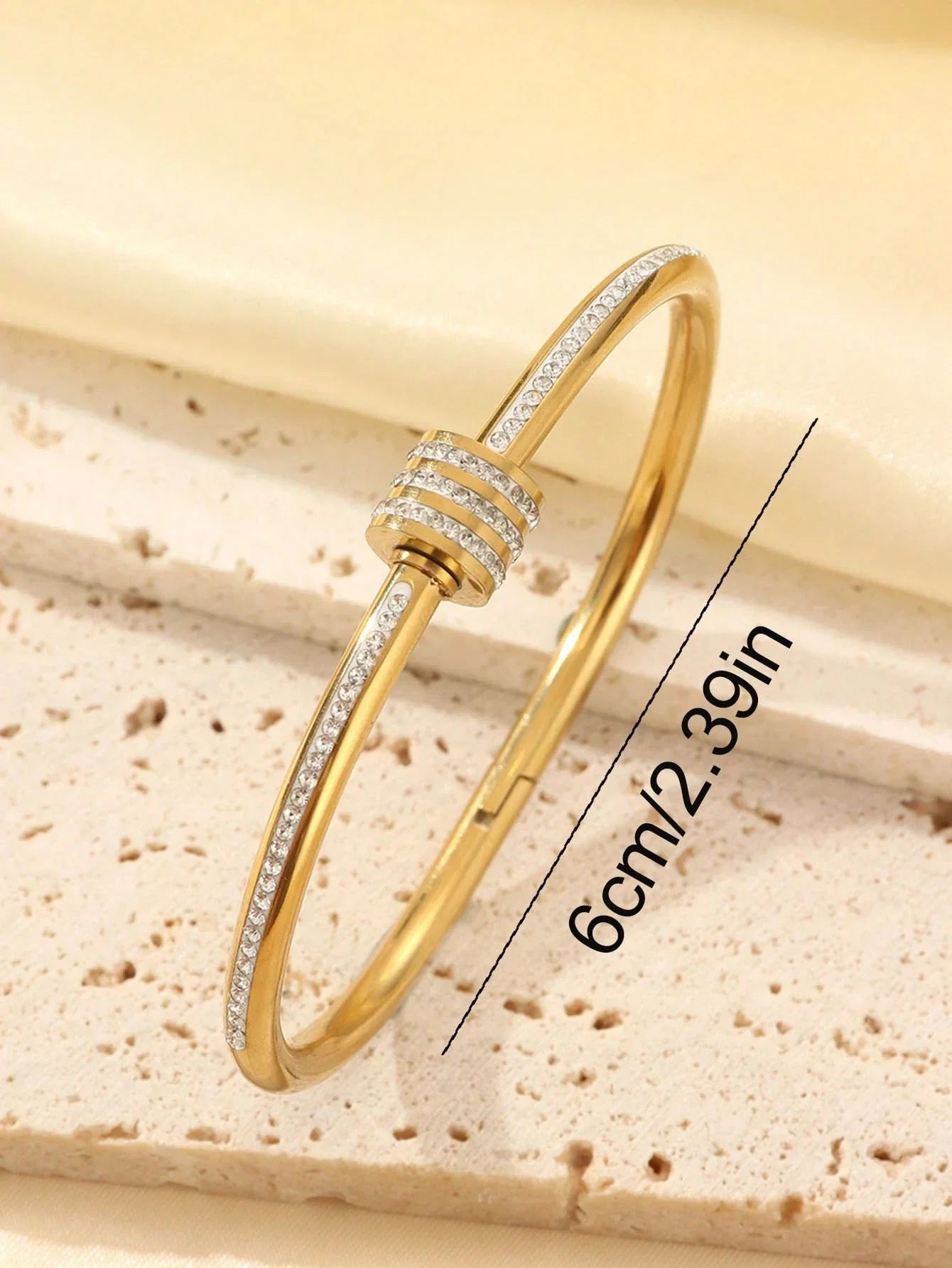 5PCS Sparkling Star Bangle Set