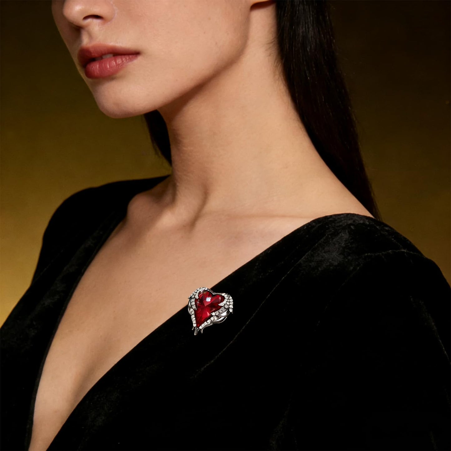 Brooches for Women Red Heart Crystal - Austrian Rhinestone Brooch Jewelry - Ladies Wedding Bouquet Brooches Pin for Birthday, Christmas, Anniversary