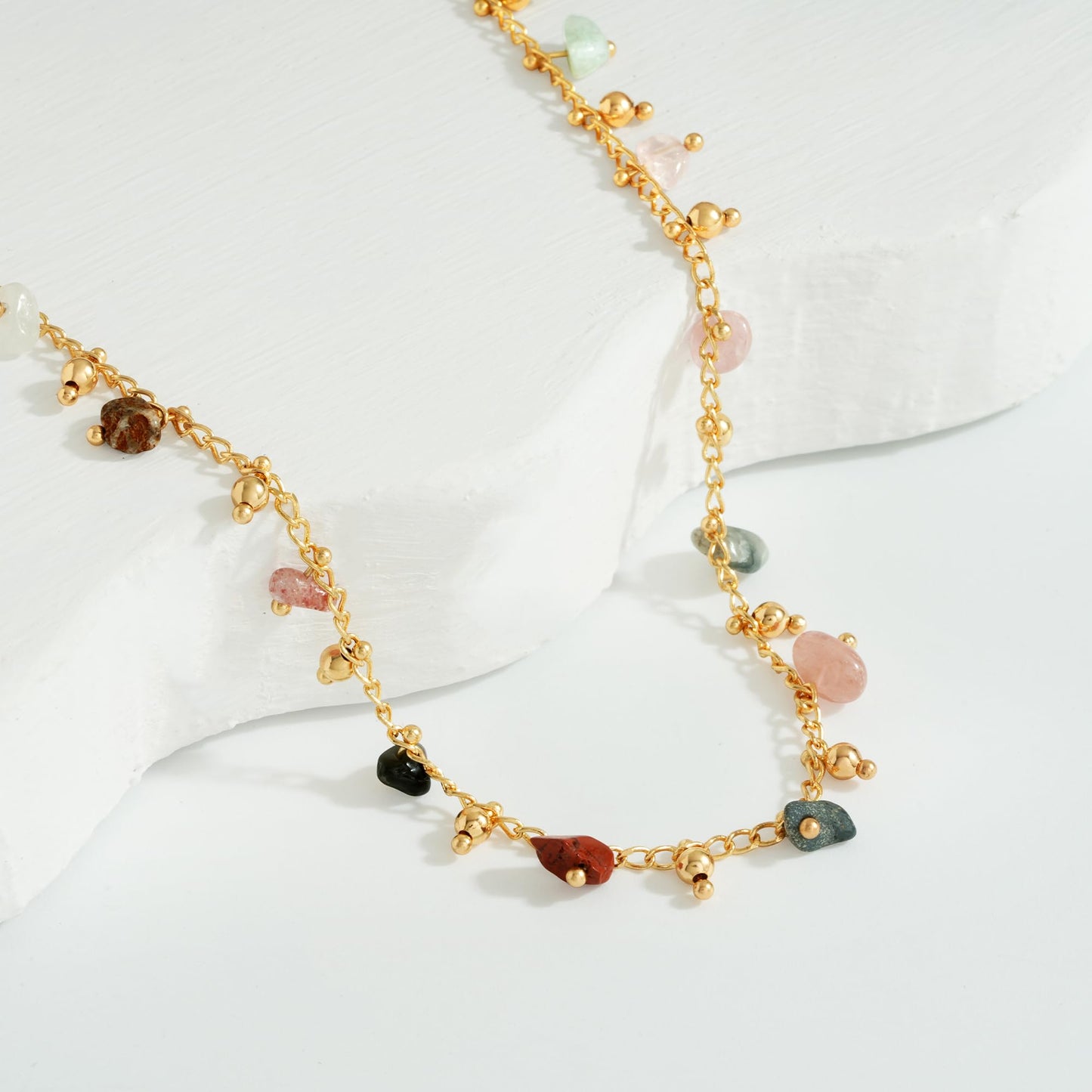 MTMY Beaded Necklaces for Women 14K Gold Plated Dainty Colorful Green/Rose Beaded Pearl Choker Necklace Delicate Boho Choker Necklace Jewelry Gift (mixed color stone)