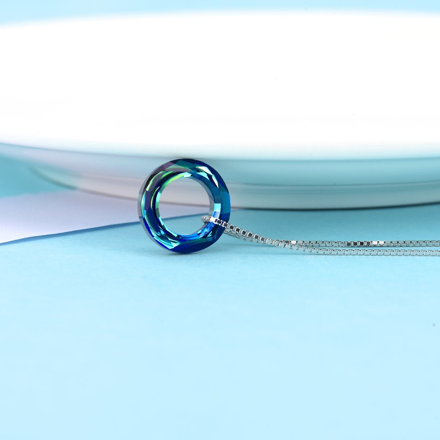 AOBOCO Circle Crystal Necklace 925 Sterling Silver Blue Crystal Pendant Necklace for Women with Austrian Crystals Jewelry for Women Christmas Birthday Holiday Gifts (Dia 0.55" Circle Blue)