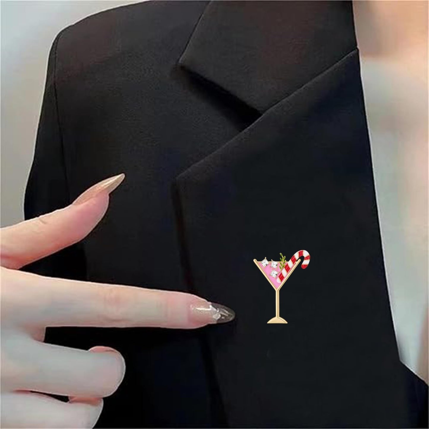 DEYOUM Cocktail Wine Glass Brooch Pin for Women Trendy Cute Cocktail Wines Glass Wine Bottle Brooch Pin Party Hat Bag Suit Charm Jewelry Gift Accessories (chrismas)