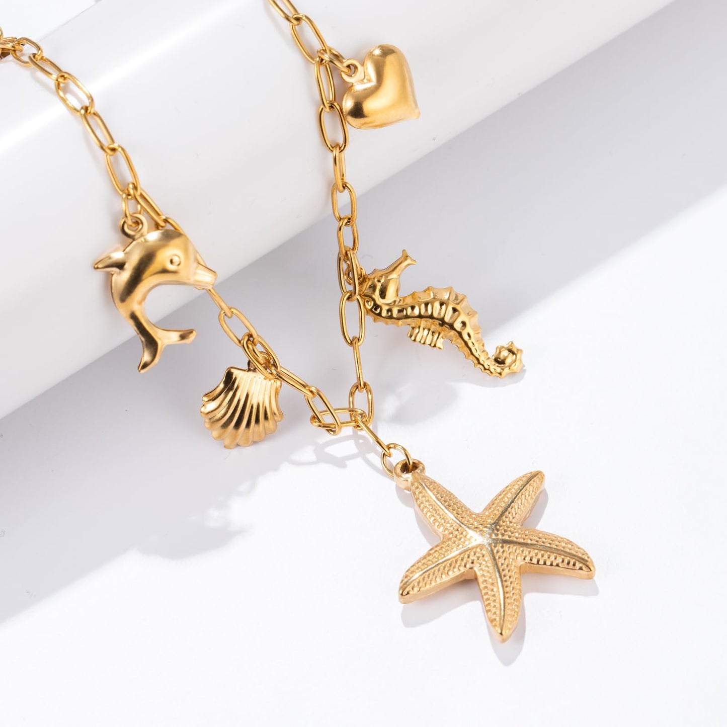 Chunky Gold Necklace Statement Boho Beach Ocean Summer Stainless Steel Jewelry Shell Starfish Turquoise Dolphin Pearl Sun Flower Wave Heart Fish Charm Choker Necklaces for Women(Gold)