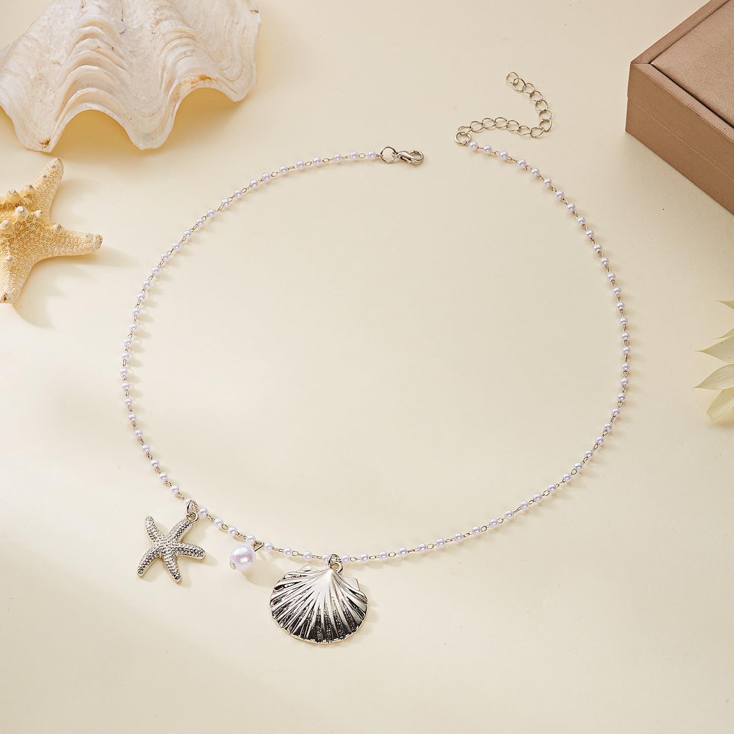 Shell Starfish Necklace for Women Gold Plated Pendant Pearl Necklace Boho Beaded Dainty Adjustable Necklaces Shell Conch Summer Beach Cuff Jewelry Accessories