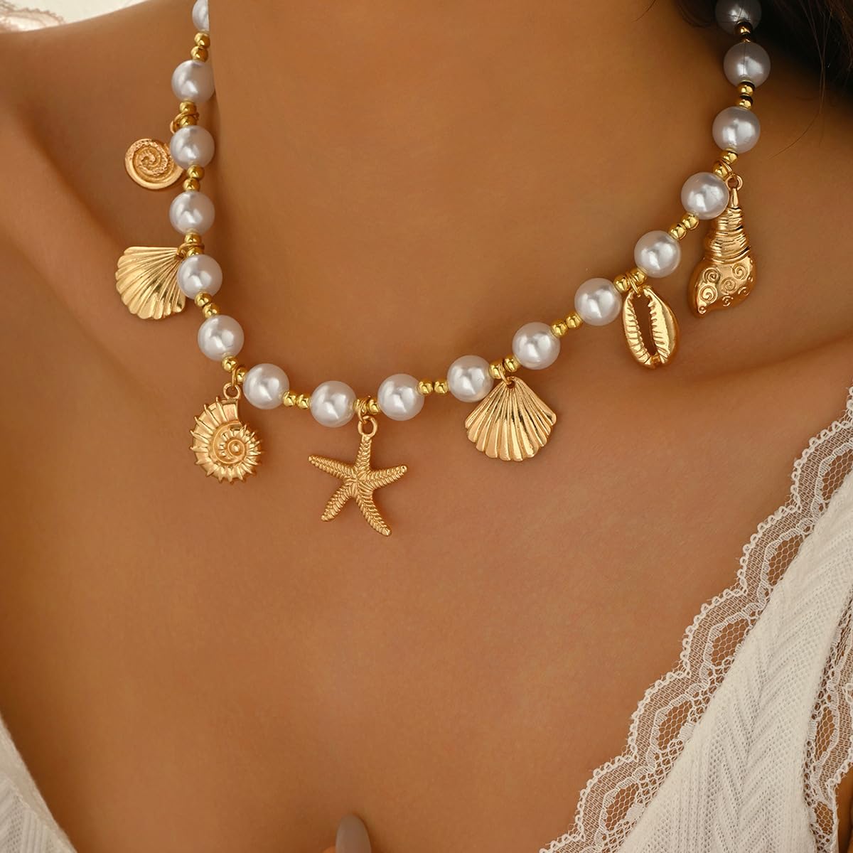 Seashell Necklace Beach Jewelry for Women Starfish Fish Necklace Boho Pearl Choker Sea Shell Necklaces for Women Beach Necklaces Summer Vacation Jewelry (Style6)