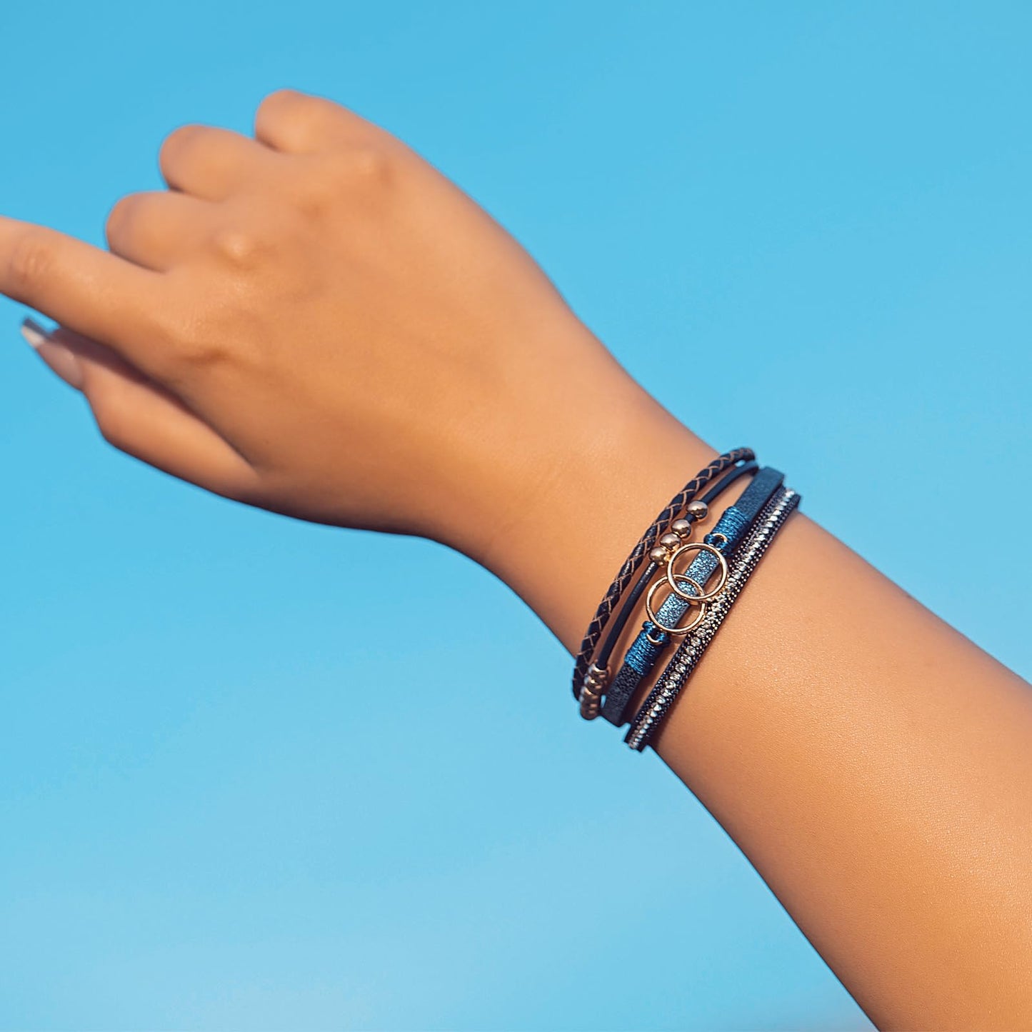 FANCY SHINY Boho Leather Wrap Bracelet Stackable Beaded Infinity Chunky Cuff Bracelets with Magnetic Clasp Western Hippie Outfits Jewelry Gifts for Women(Navy Blue)