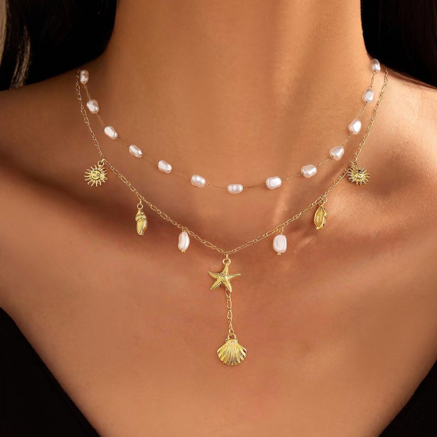 Gold Starfish Shell Necklace for Women Boho Layered Seashell Conch Shell Pearl Pendant Necklaces Set Bohemain Starfish Beach Necklaces Stack Beachy Summer Jewelry Outfits Accessories