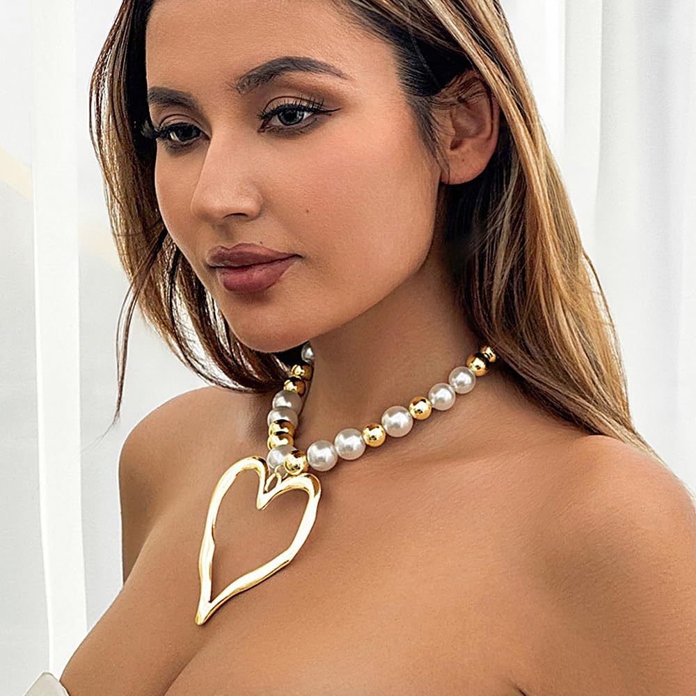 Y2k Large Heart Necklaces for Women Chunky Love Pearl Ball Beads Choker Necklaces Exaggerated Big Hollow Heart Pendant Necklace Statement Jewelry Gifts (Gold1)