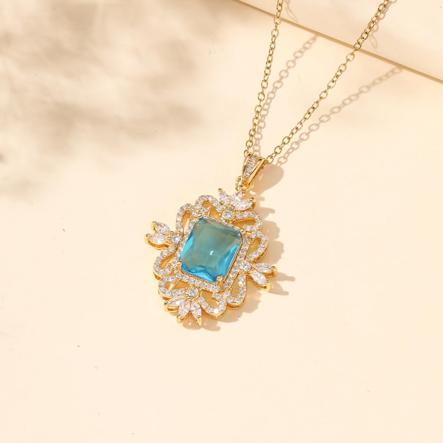Blue Square March Birthstone Aquamarine Necklaces for Women-Gold Plated Imitation Aquamarine Jewelry Baroque Pendant Necklace Waterproof Non Tarnish Maximalist Jewelry For Birthday Valentines Day Mother's Day Christmas Thanksgiving Gifts