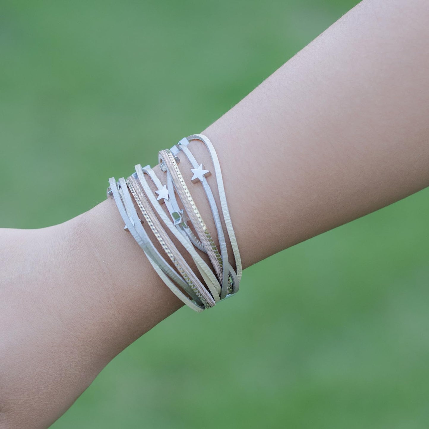 FANCY SHINY Leather Wrap Star Bracelet Boho Bangle Bracelets for Women Trendy Stackable Cute Star Bracelet with Magnetic Clasp(Metallic)