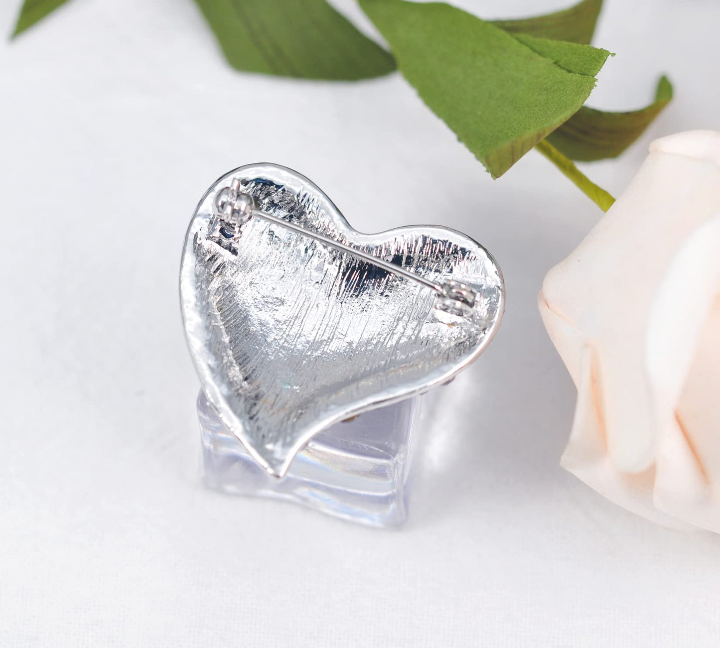 Gyn&Joy Womens Bridal Purple Crystal Rhinestone Heart Love Brooch Pin