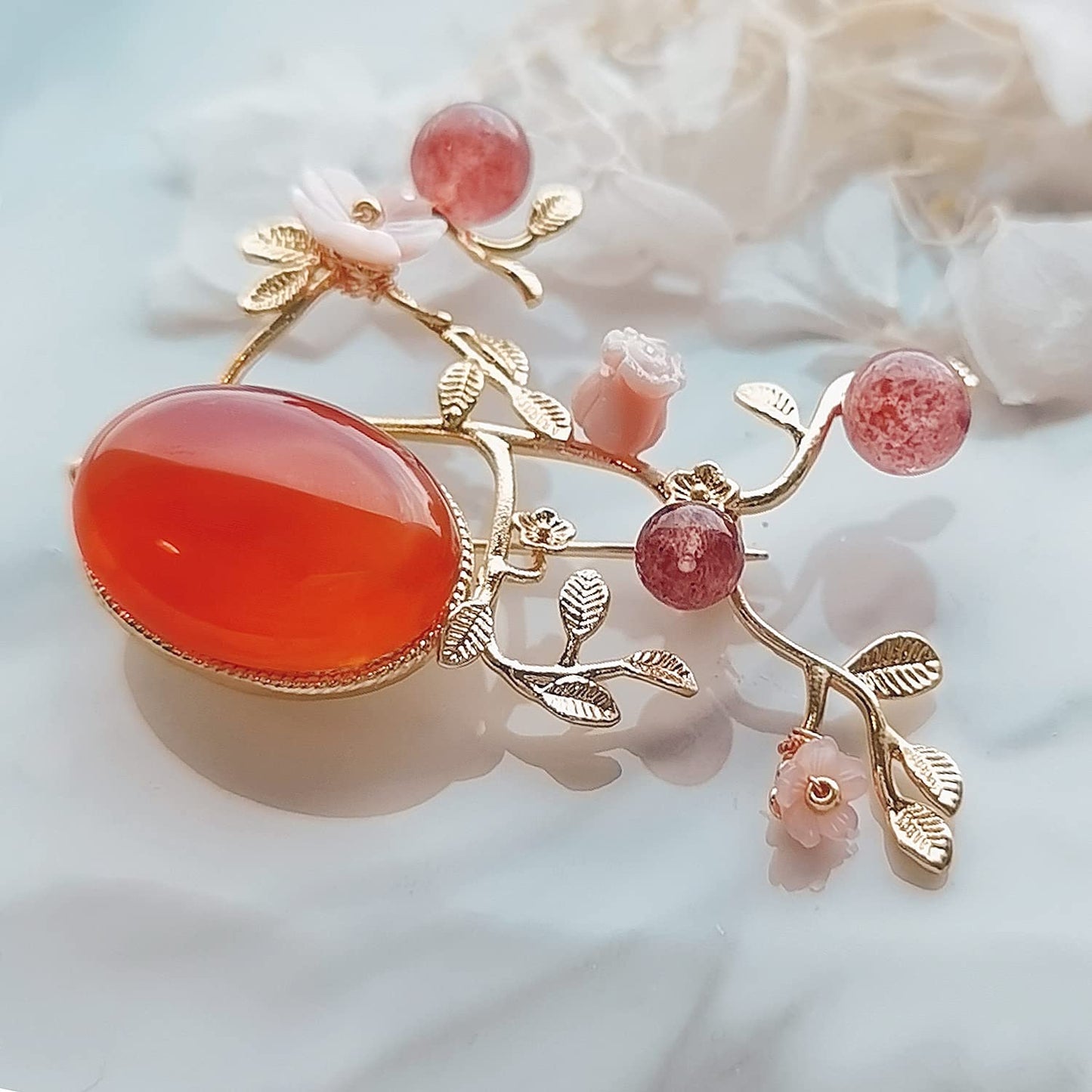 CCijiNG New Year Brooches for Women with Crystal, Flower, Rhinestone Brooches Pins Elegant Jewelry Blossom Fashionable Gifts Ladies Bouquet Brooches Pin for Birthday, Party, New Year, Wedding（Orange）