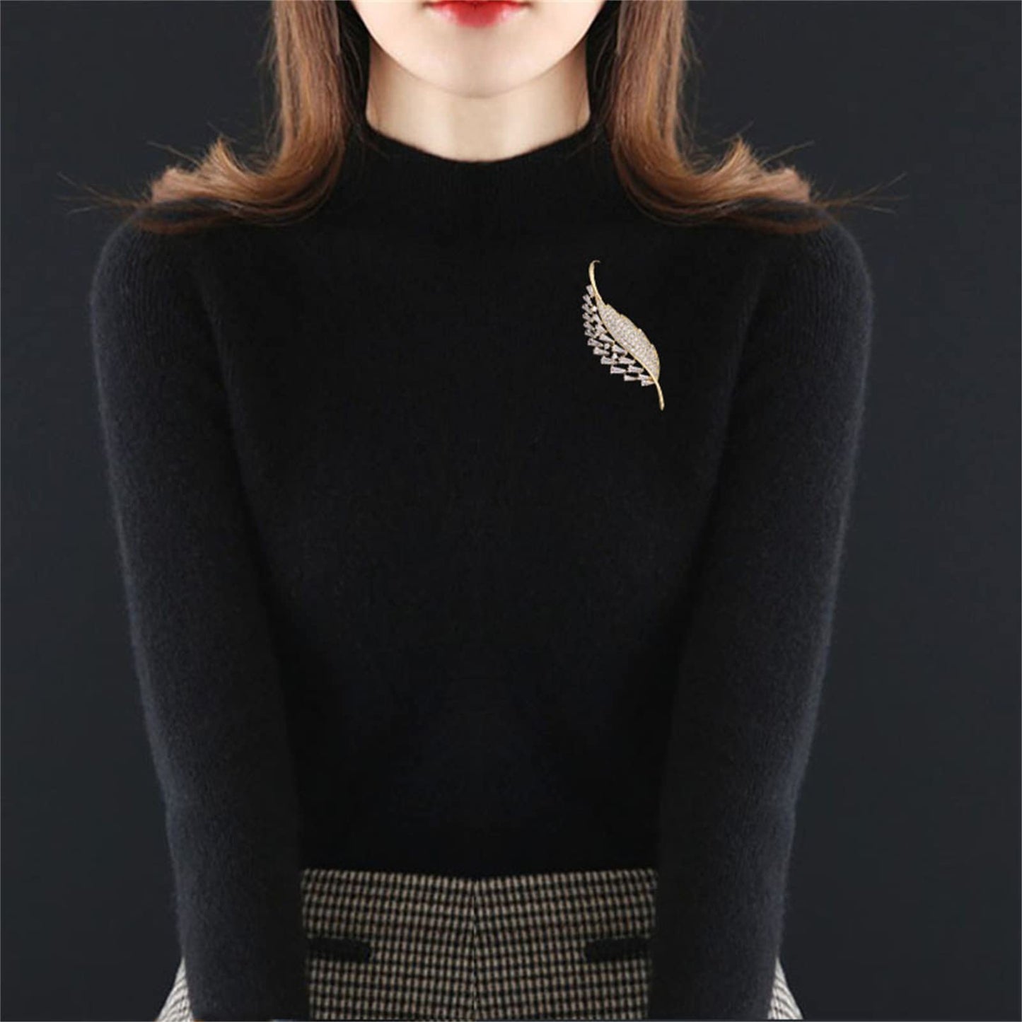 AILONMEI Elegant Leaf Corsage Brooches Jewelry for Women Fashion Pearl Costume Broaches and Pins(Silver)