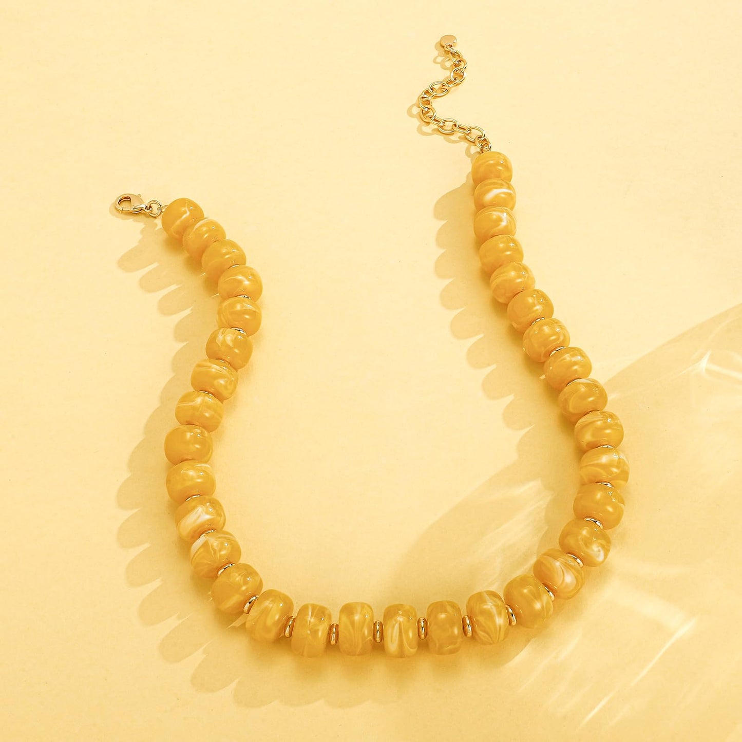 HolidayQbee Beaded necklace for Women Boho Bead Chunky Necklace Big Yellow Bead Necklace Fashion Trendy Summer Colorful Resin Beaded Necklaces Jewelry Gifts