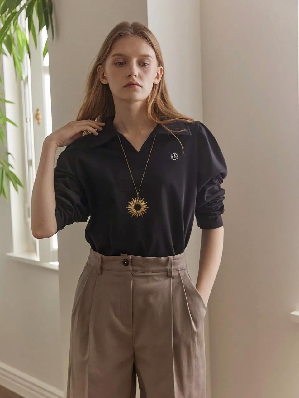 Dainty Sunflower Pendant Long Necklace for Women Trendy Radiant Charm Sweater Necklace Simple Gold Chain Nature Inspired Necklaces