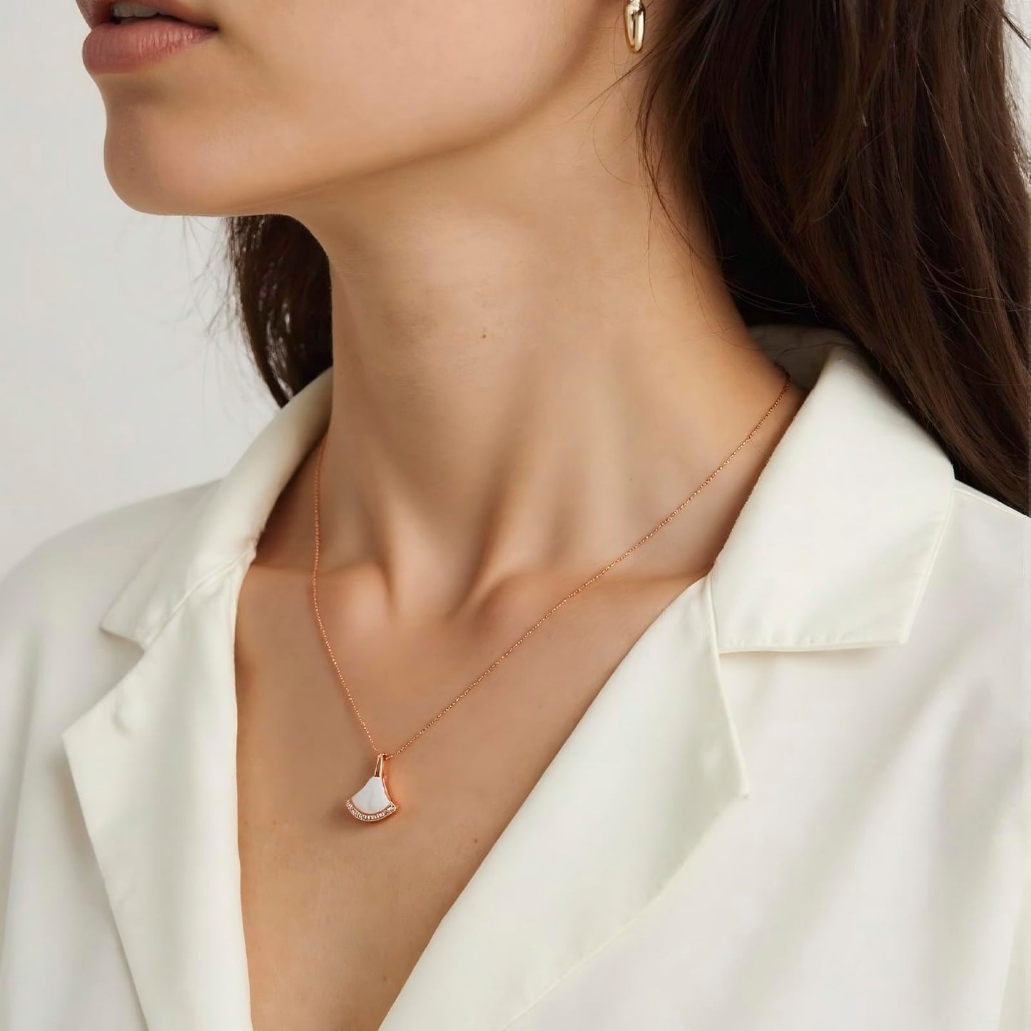Tessalyn Fan Pendant Necklace for Women, 18k Real Gold Necklaces, Scallop with Delicate Cubic Zirconia Setting, 16-19 inches, Adjustable, Fashion Summer Jewelry Gift