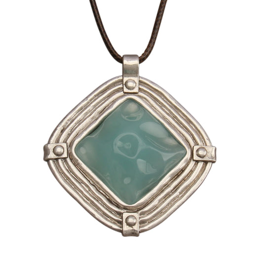 joymiao Boho Pendant Necklace Chunky Bohemian Necklace Boho Turquoise Necklace for Women Vintage Necklace for Cowgirls