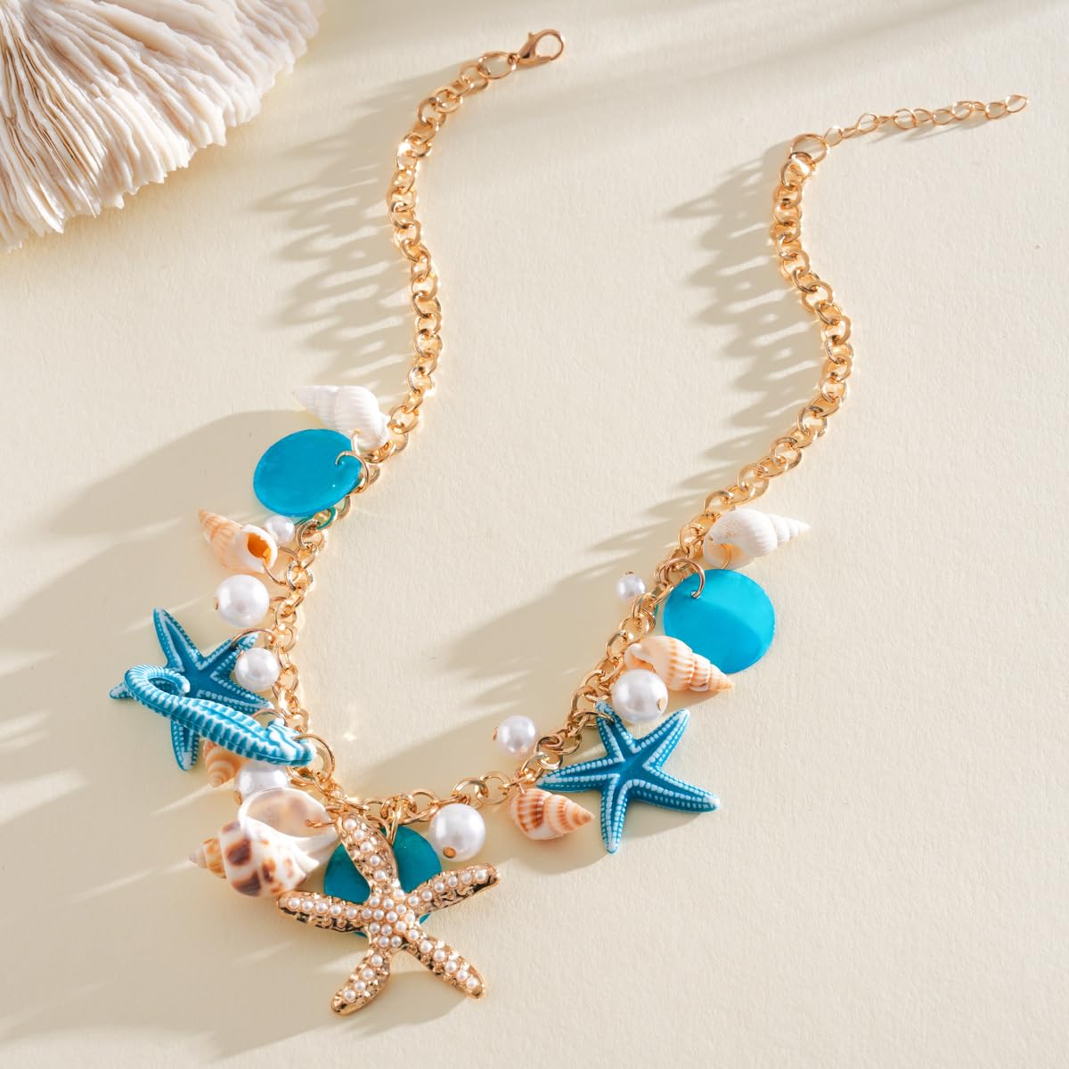 Shell Pearl Starfish Seahorse Charm Necklace For Women Coastal Beach Vacation Seashell Collar Necklace Summer Ocean Choker Ocean Jewelry Gift (Blue)