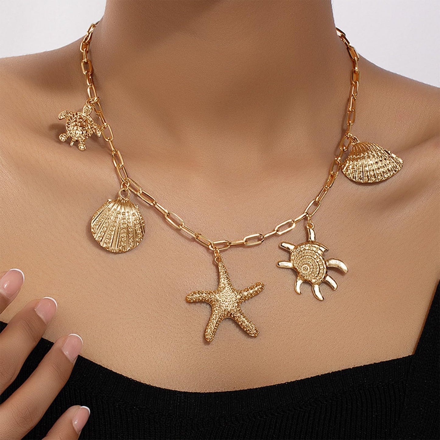 Frodete Starfish Necklace for Women Beach Necklaces Jewelry Layered Choker Drop Dangle Summer Vacation Outfits Theme Conch Seashell Accessories Ocean Pendant Dress Costume