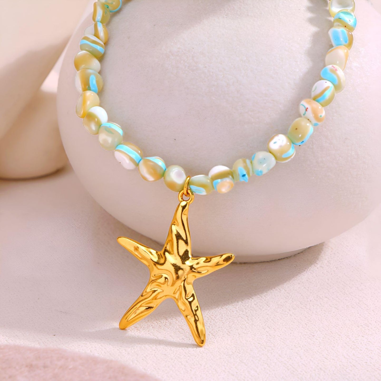 Zxcog Boho Shell Necklace for Women Gold Starfish Seashell Beaded Pendant Necklace Unique Pink Blue White Shell Necklaces Summer Trendy Beach Jewelry Gift (blue)