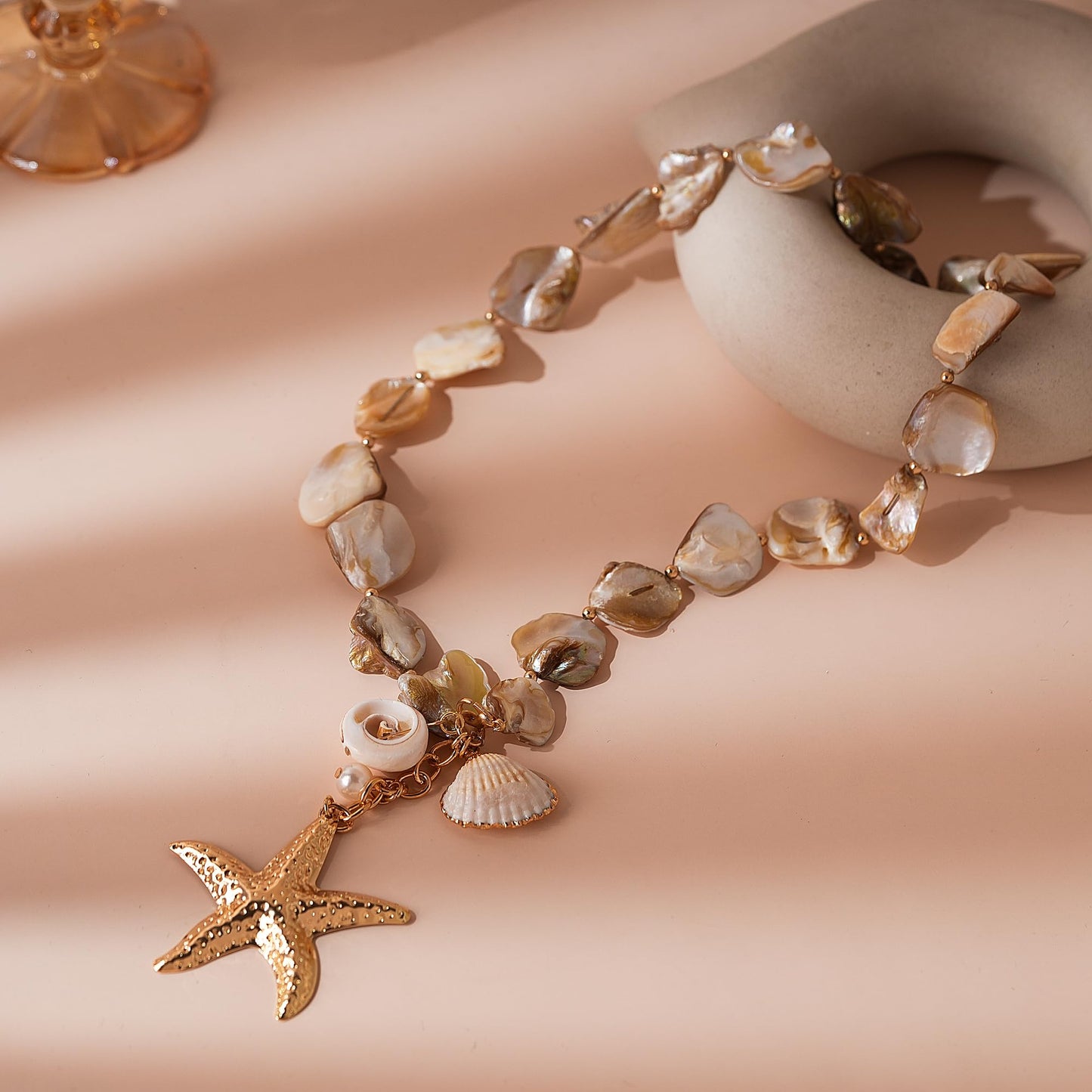 ANDKISS Starfish Shell Necklaces for Women Summer Boho Starfish Pendant Beach Necklace Irregular Mother of Pearl Necklaces for Women