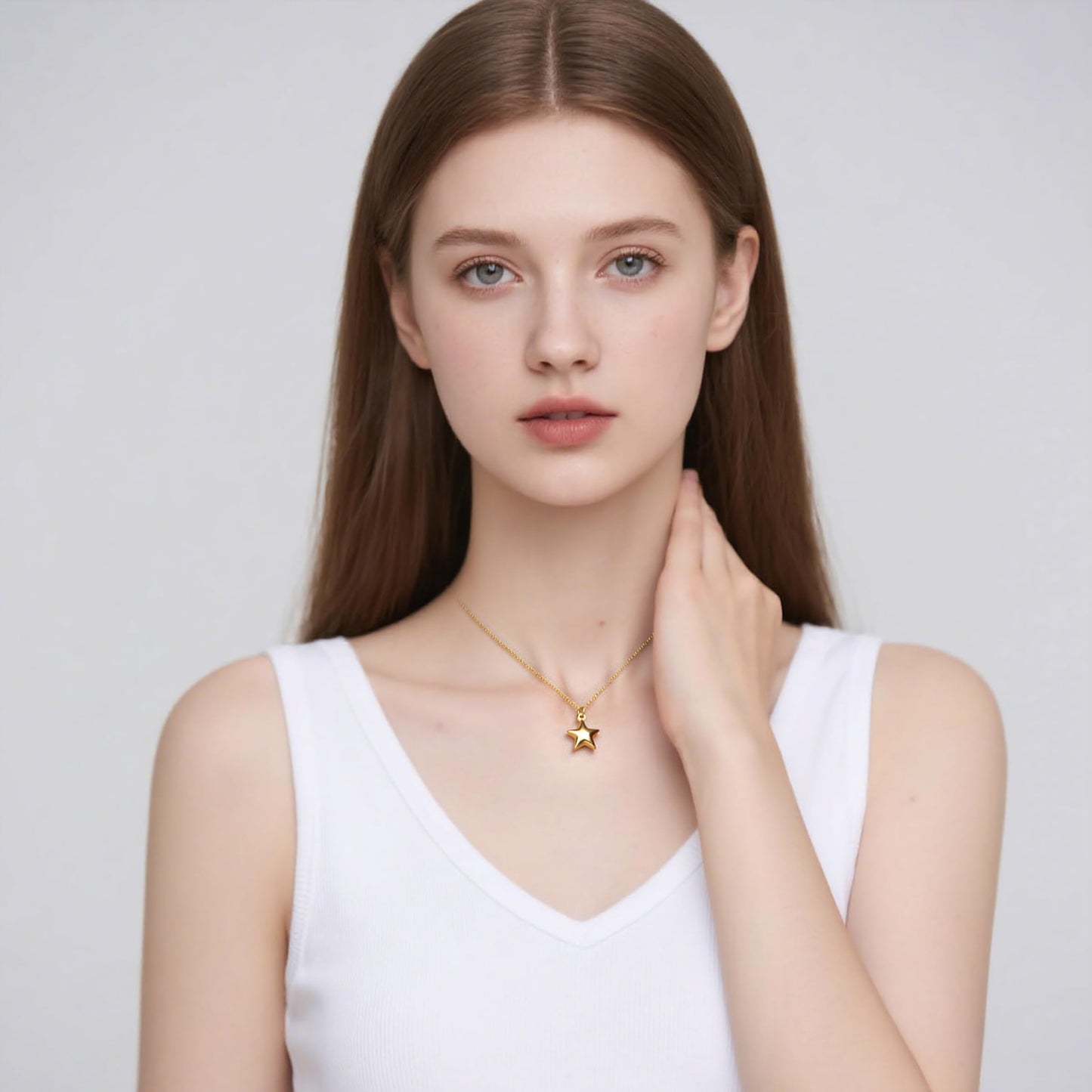 ZKJTEARY Gold star necklace for Women Trendy Dainty 18K Gold Chain lucky Star jewelry Pendant Gift Card for Women Mom Grandma (Gold Star)