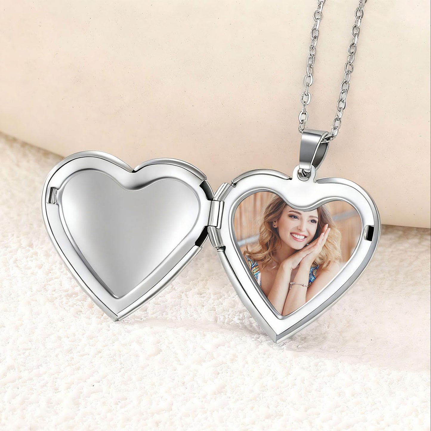 PHOCKSIN Custom Locket Necklaces For Daughters Personalized Photo Necklace Heart Locket Necklace Customize Necklace Mothers Day Gifts for Daughter