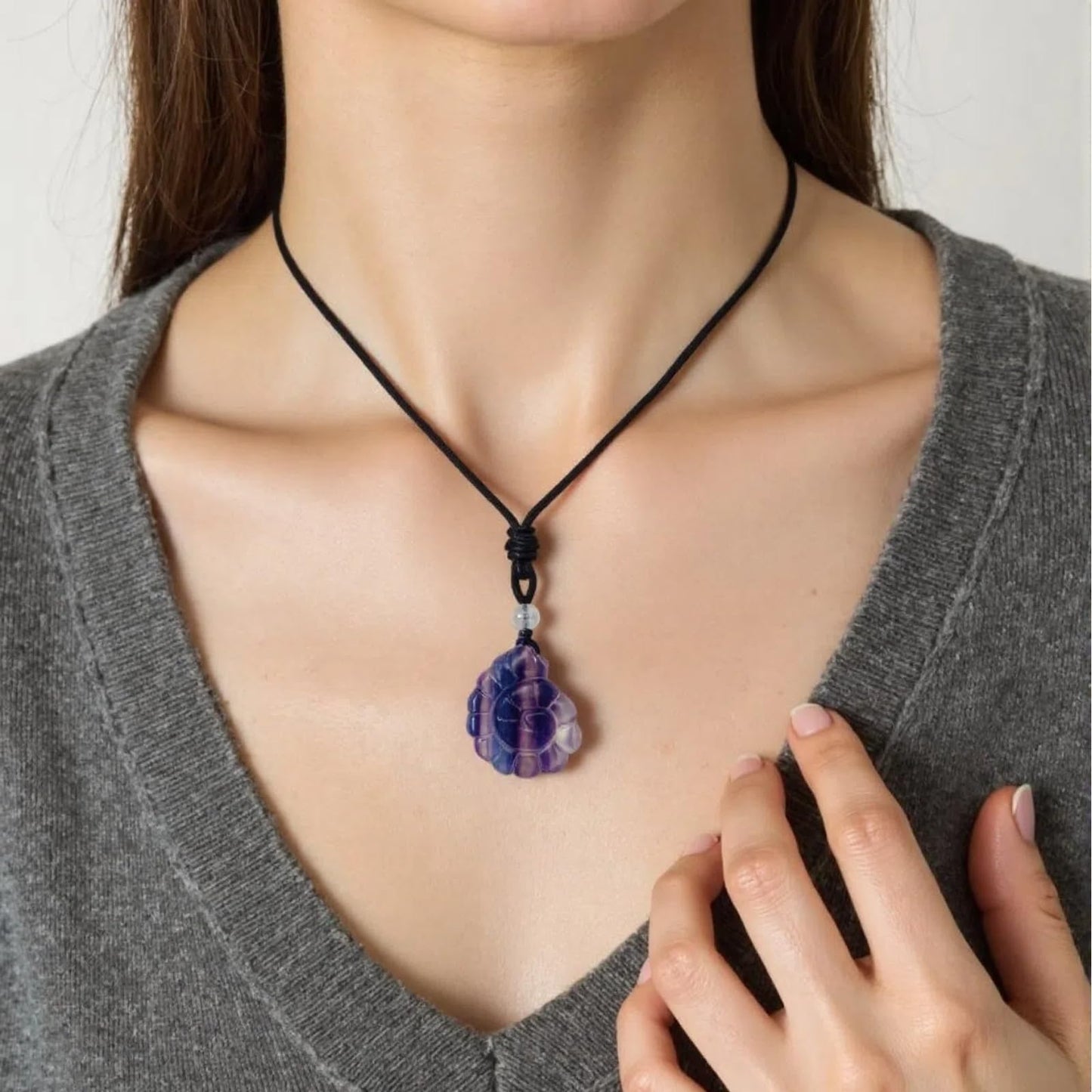 EDEN'S CALL Crystal Conch Shell Necklace for Women Healing Stone Ocean Pendant, Boho Beach Necklace with Polished Natural Gemstone Adjustable Cord Worry Stone Jewelry Gift, Fluorite