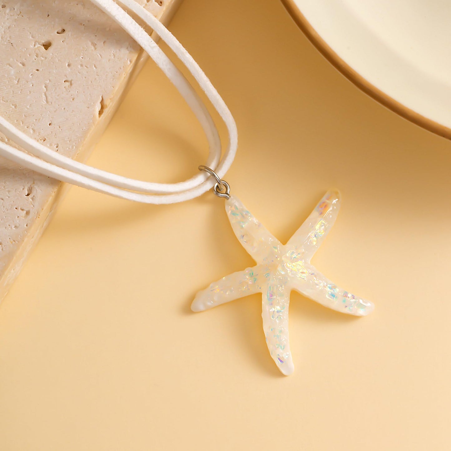 Decixde Starfish Necklace for Women Beach Pendant Necklace White Blue Silver Gold Starfish Necklace Boho Choker Necklace Summer Beach Jewelry for Women (white)