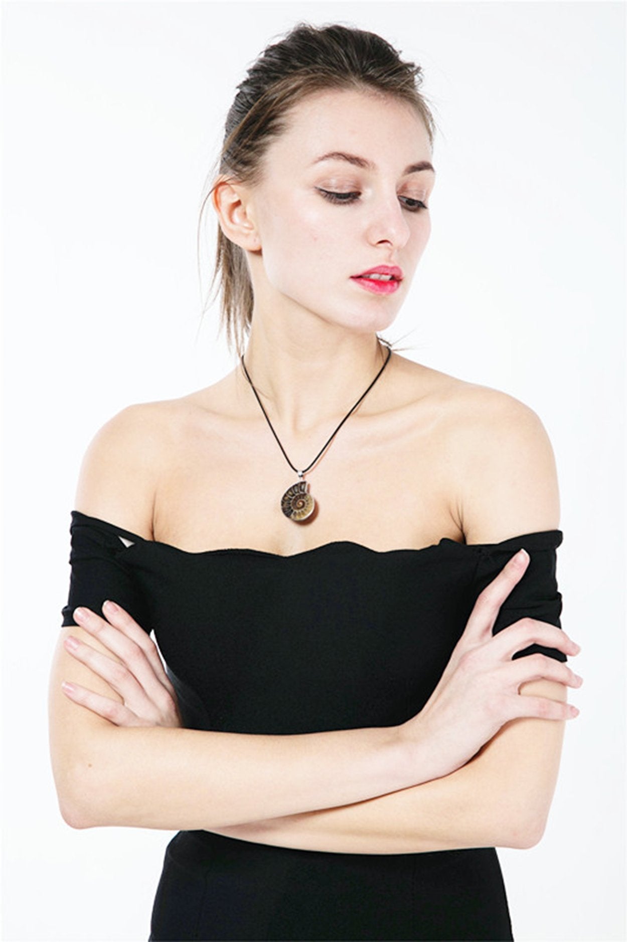 JOYA GIFT Charm Handmade Natural Conch Fossil Ammonite Silver Wrapped Pendant Shell Necklace for Women(1 PCS)