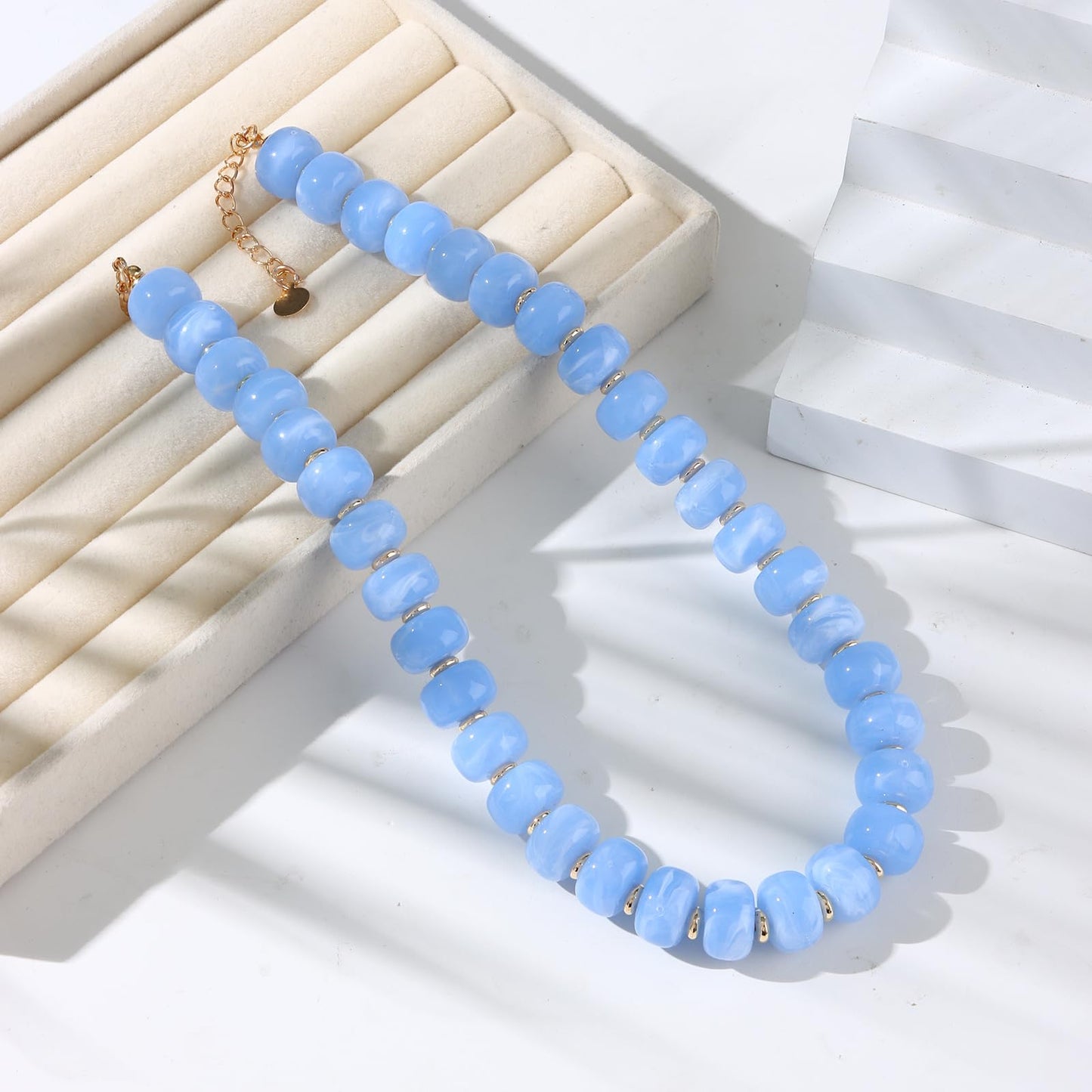 joymiao Chunky Necklace for Women Colorful Resin Bead Necklace Large Beaded Choker Handmade Blue Gemstone Summer Beach Jewelry